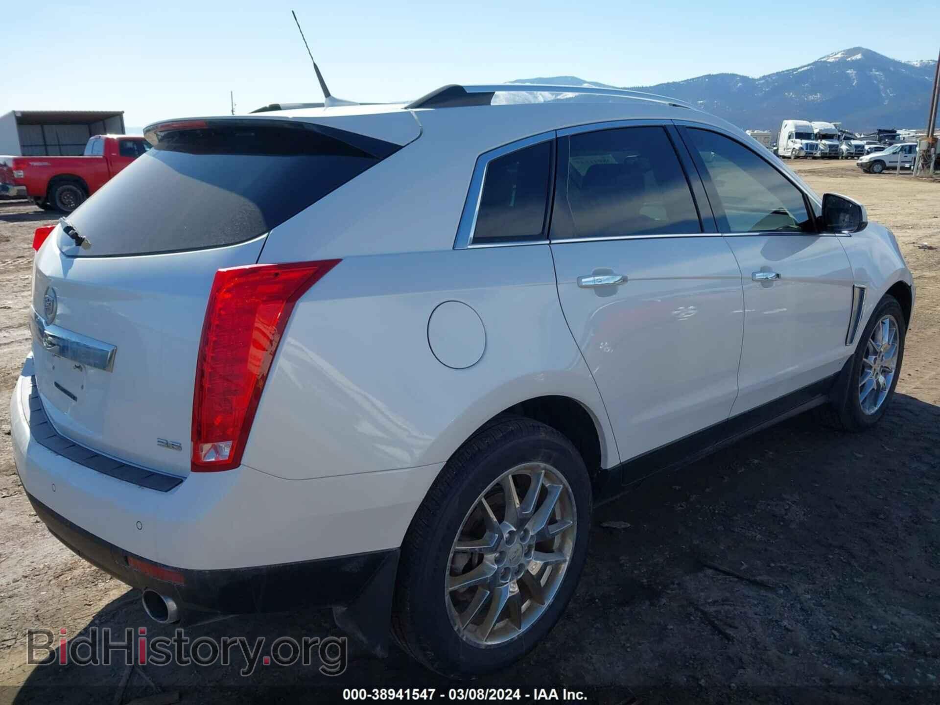 2014 CADILLAC SRX - VIN: 3GYFNFE31ES612168 - Фото 4