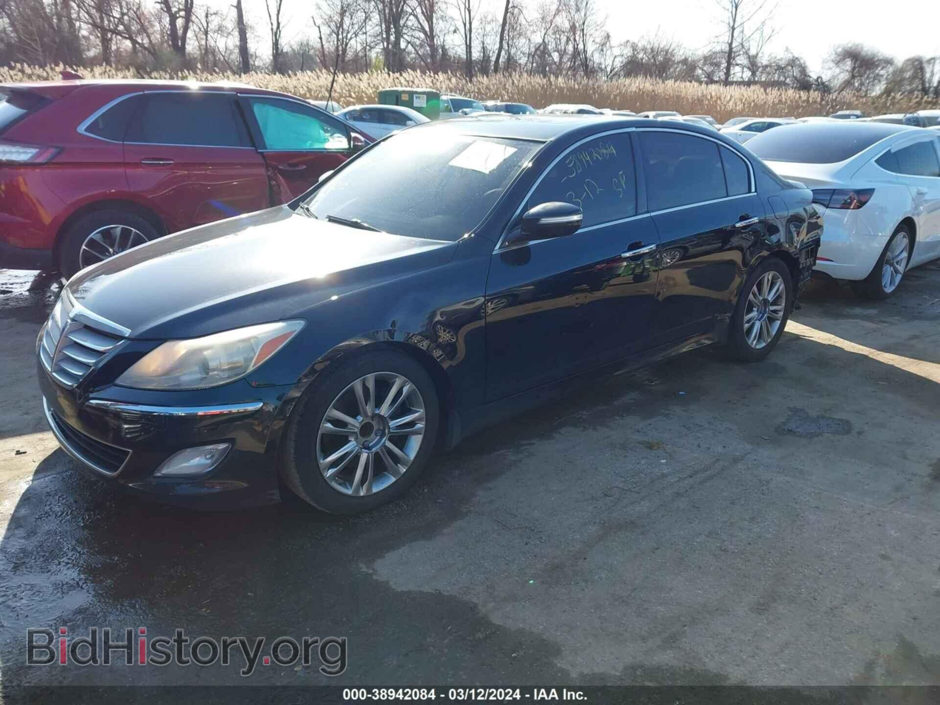 2013 HYUNDAI GENESIS - VIN: KMHGC4DDXDU240192 - Фото 2