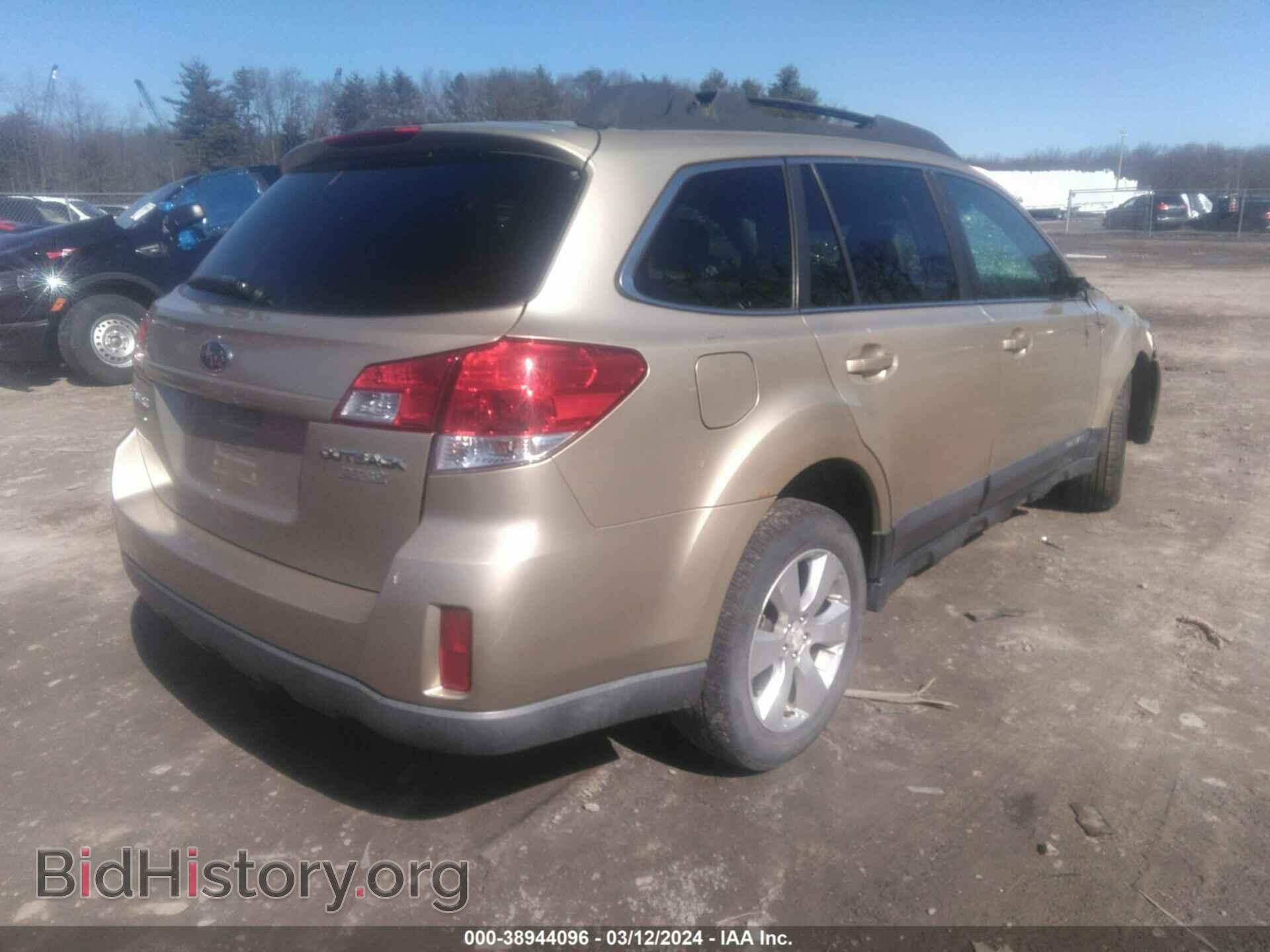 2010 SUBARU OUTBACK - VIN: 4S4BRBLCXA3371369 - Фото 4