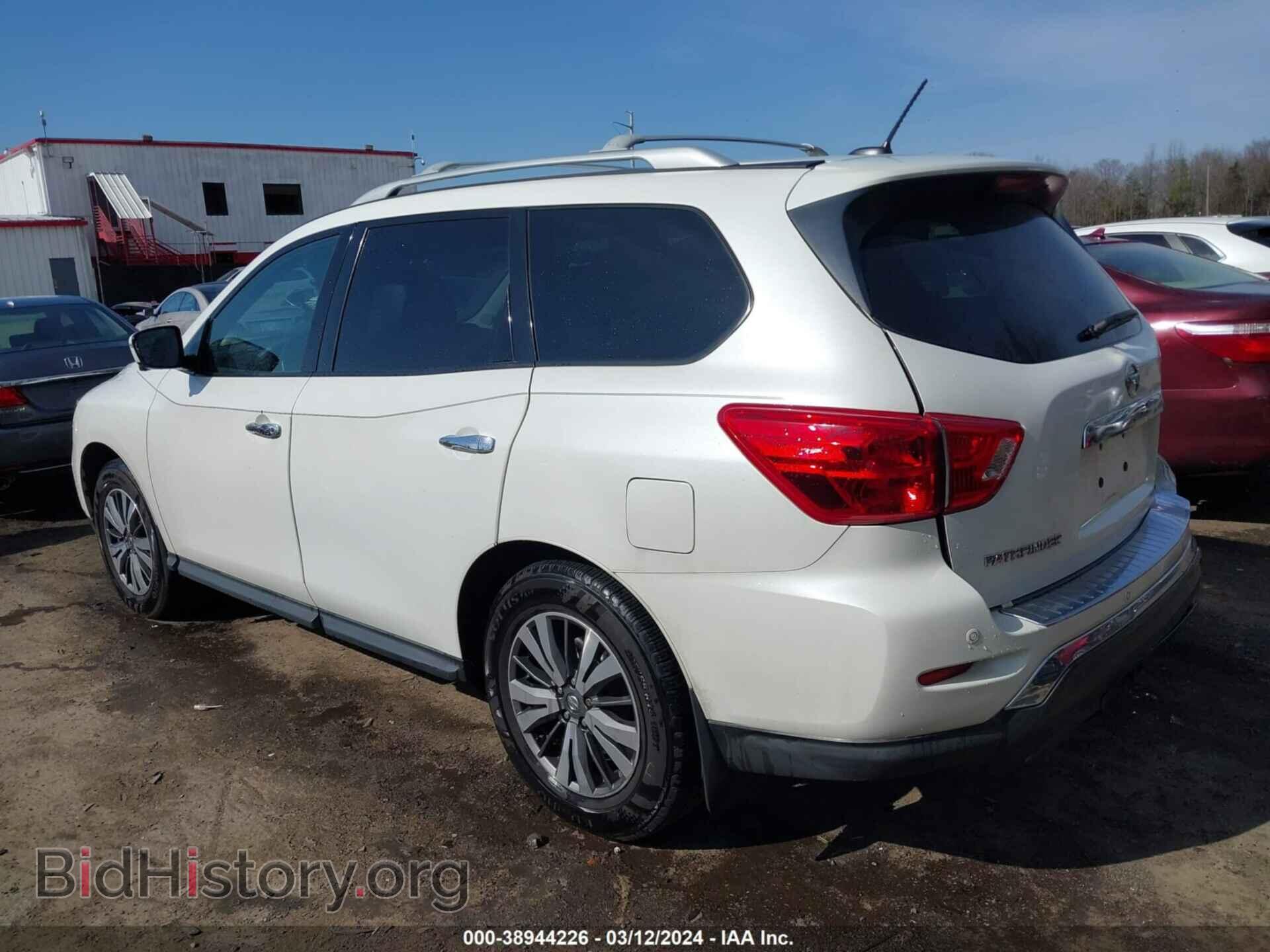 2017 NISSAN PATHFINDER - VIN: 5N1DR2MM7HC616302 - Фото 3