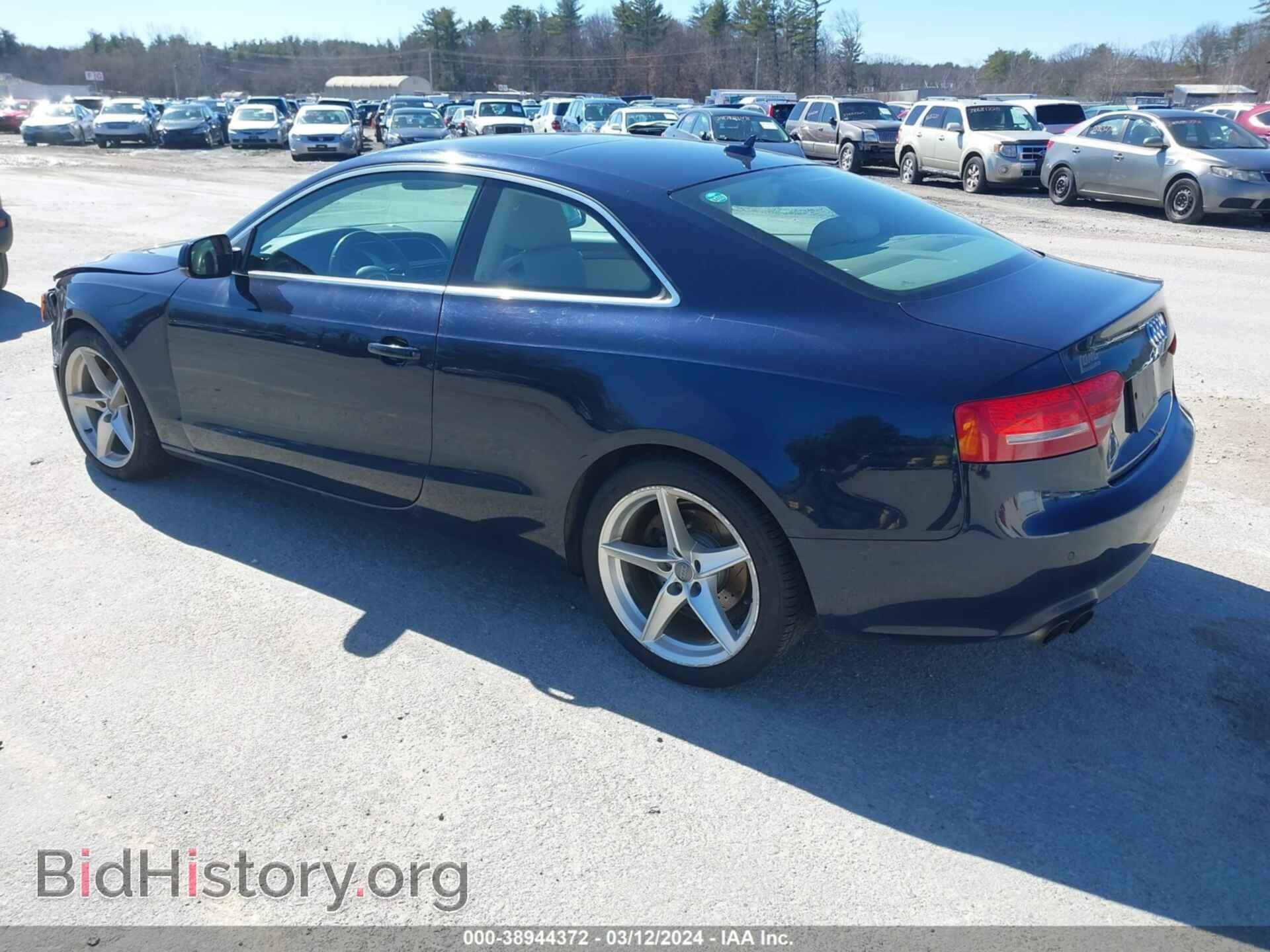 2010 AUDI A5 - VIN: WAULFAFR6AA072305 - Фото 3