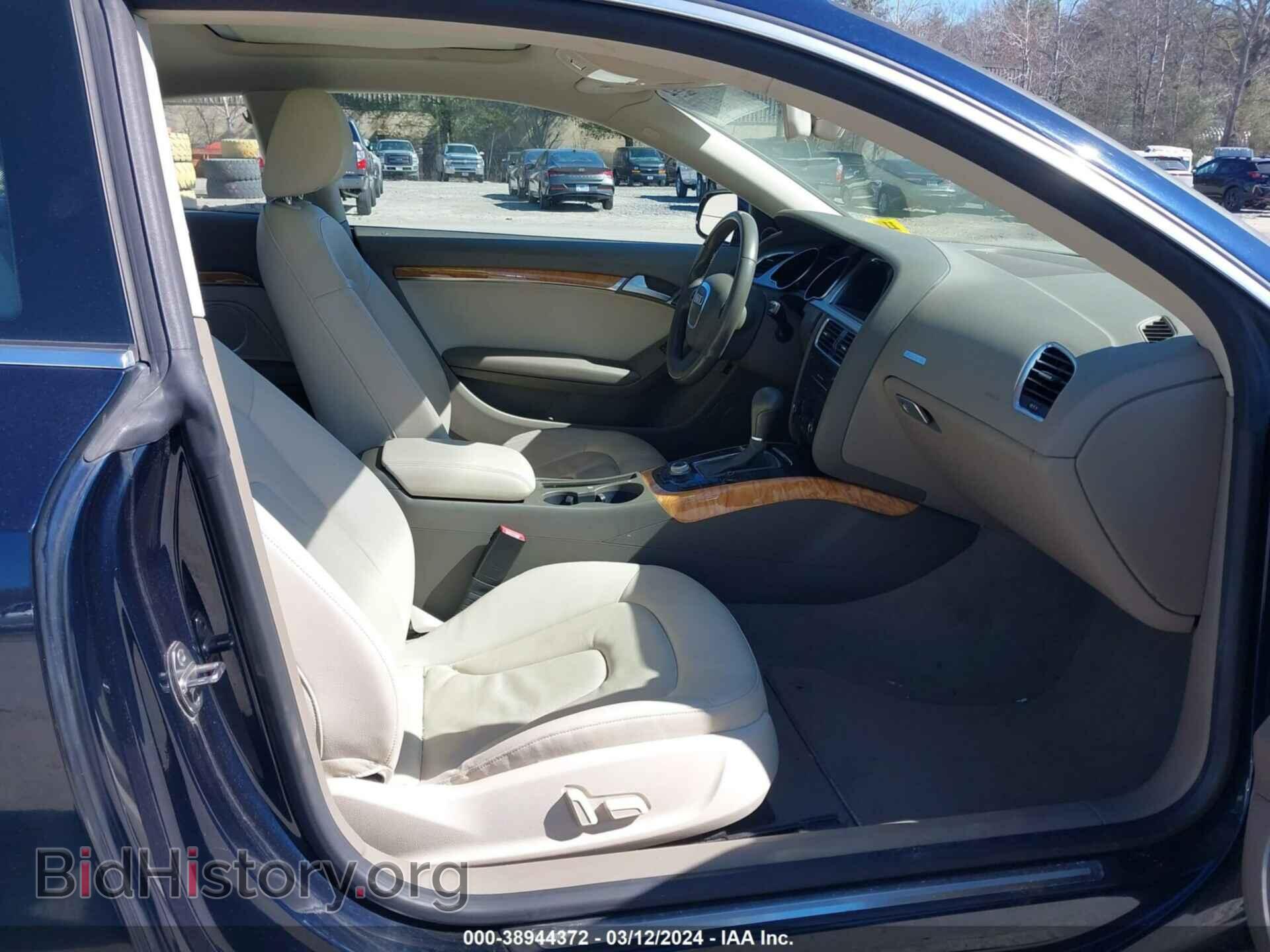 2010 AUDI A5 - VIN: WAULFAFR6AA072305 - Фото 5