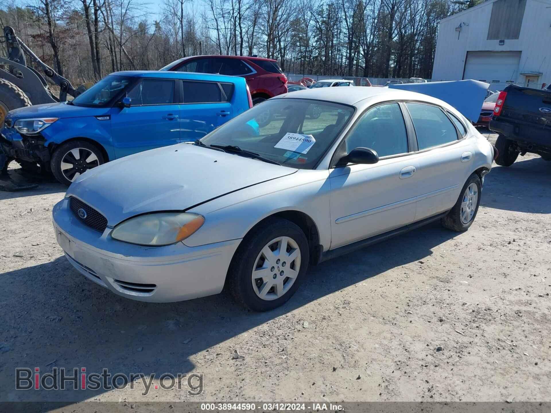 2006 FORD TAURUS - VIN: 1FAFP53UX6A106904 - Фото 2