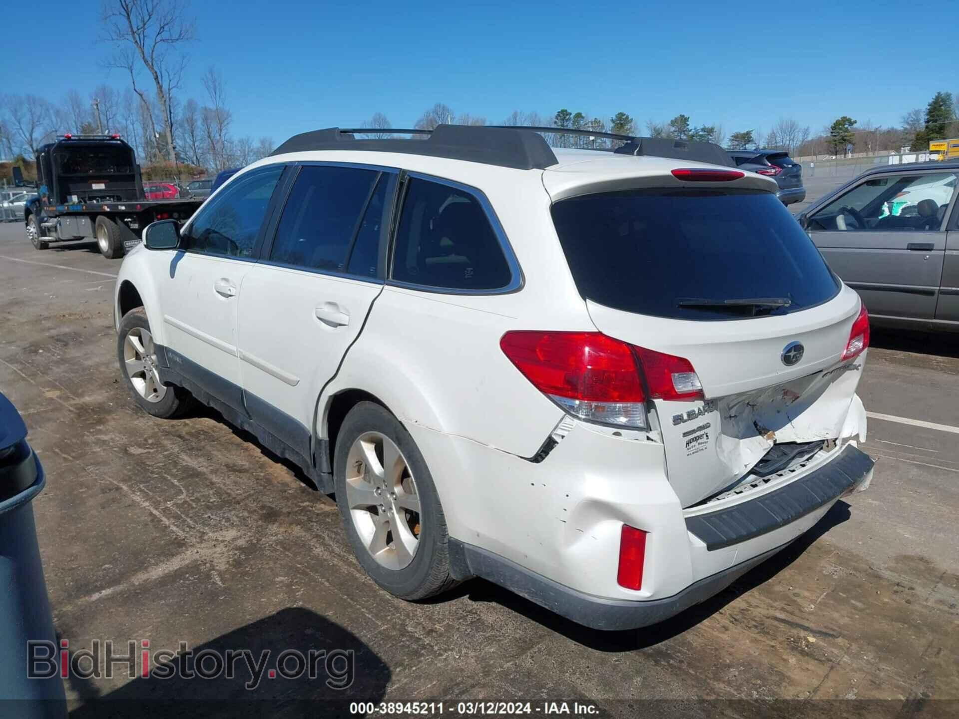2014 SUBARU OUTBACK - VIN: 4S4BRCLC0E3266965 - Фото 3