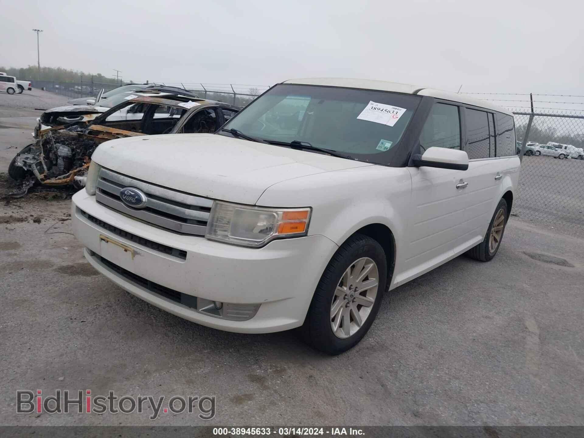 2010 FORD FLEX - VIN: 2FMGK5CC2ABA70624 - Photo 2