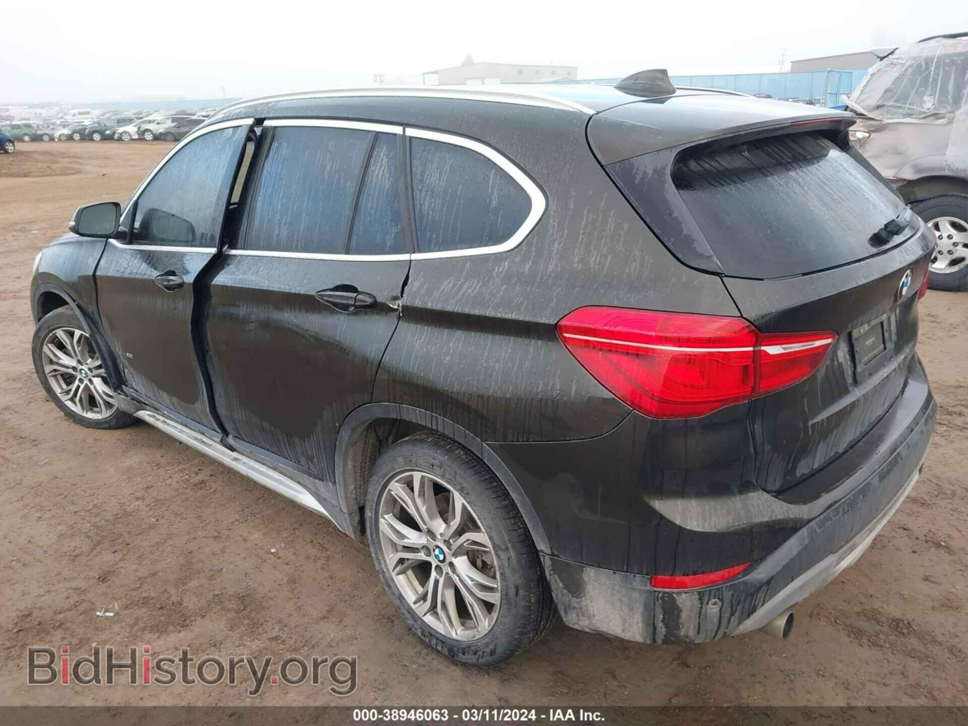 2017 BMW X1 - VIN: WBXHT3C37H5F81101 - Фото 3