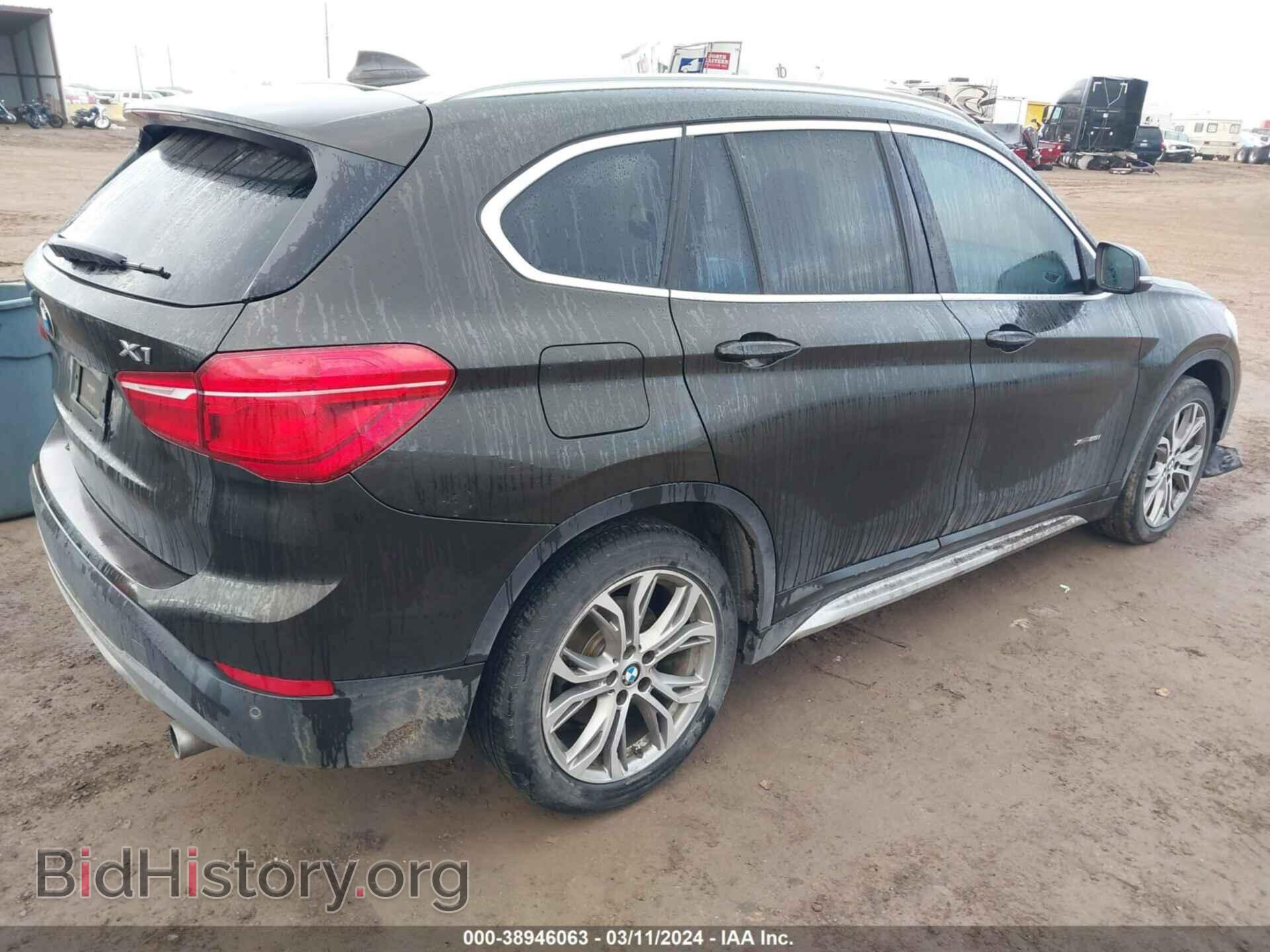 2017 BMW X1 - VIN: WBXHT3C37H5F81101 - Фото 4