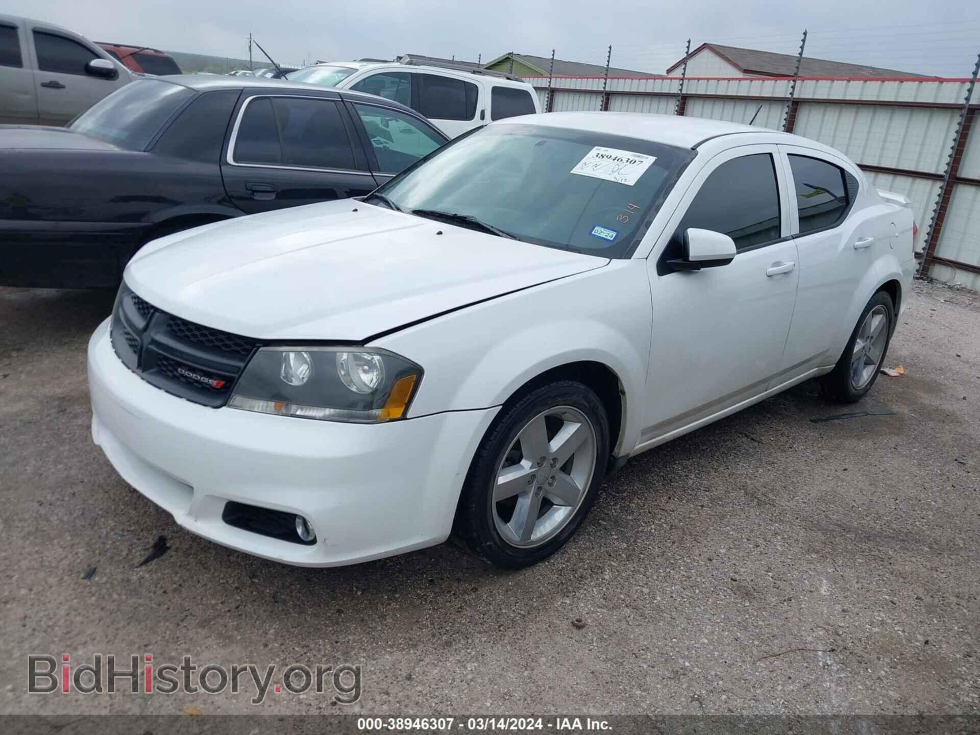 2011 DODGE AVENGER - VIN: 1B3BD2FB1BN549022 - Photo 2