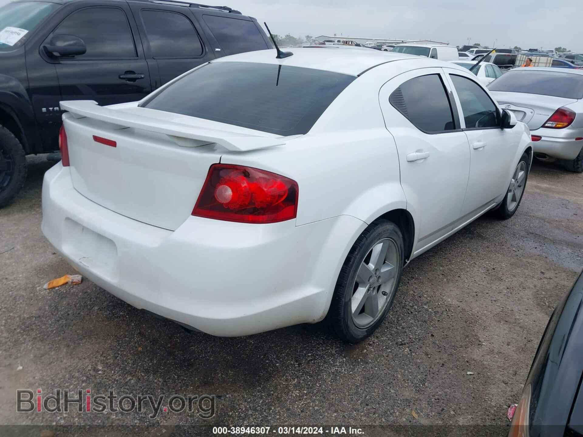 2011 DODGE AVENGER - VIN: 1B3BD2FB1BN549022 - Photo 4