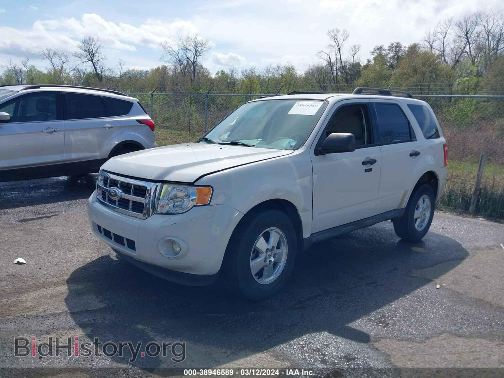 2012 FORD ESCAPE - VIN: 1FMCU0DG8CKC75810 - Photo 2