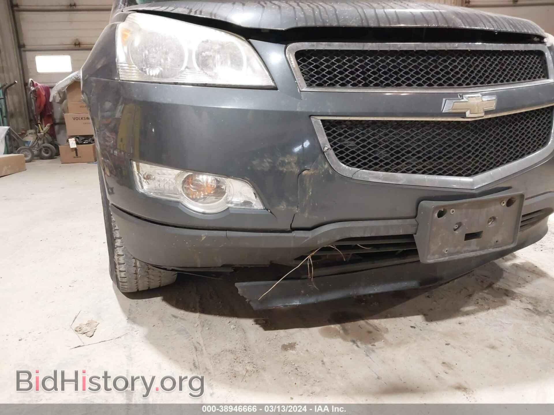 2011 CHEVROLET TRAVERSE - VIN: 1GNKVEED2BJ220196 - Фото 6
