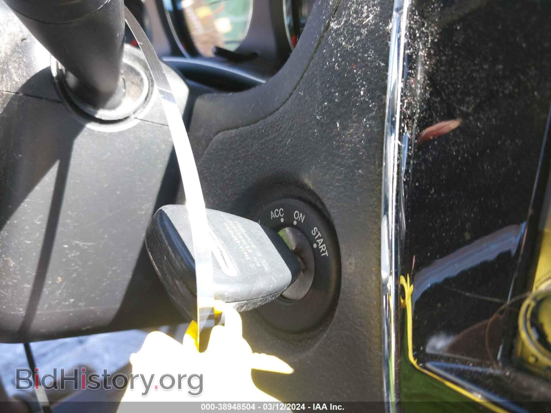 2012 CHRYSLER 200 - VIN: 1C3CCBCG5CN254064 - Фото 11