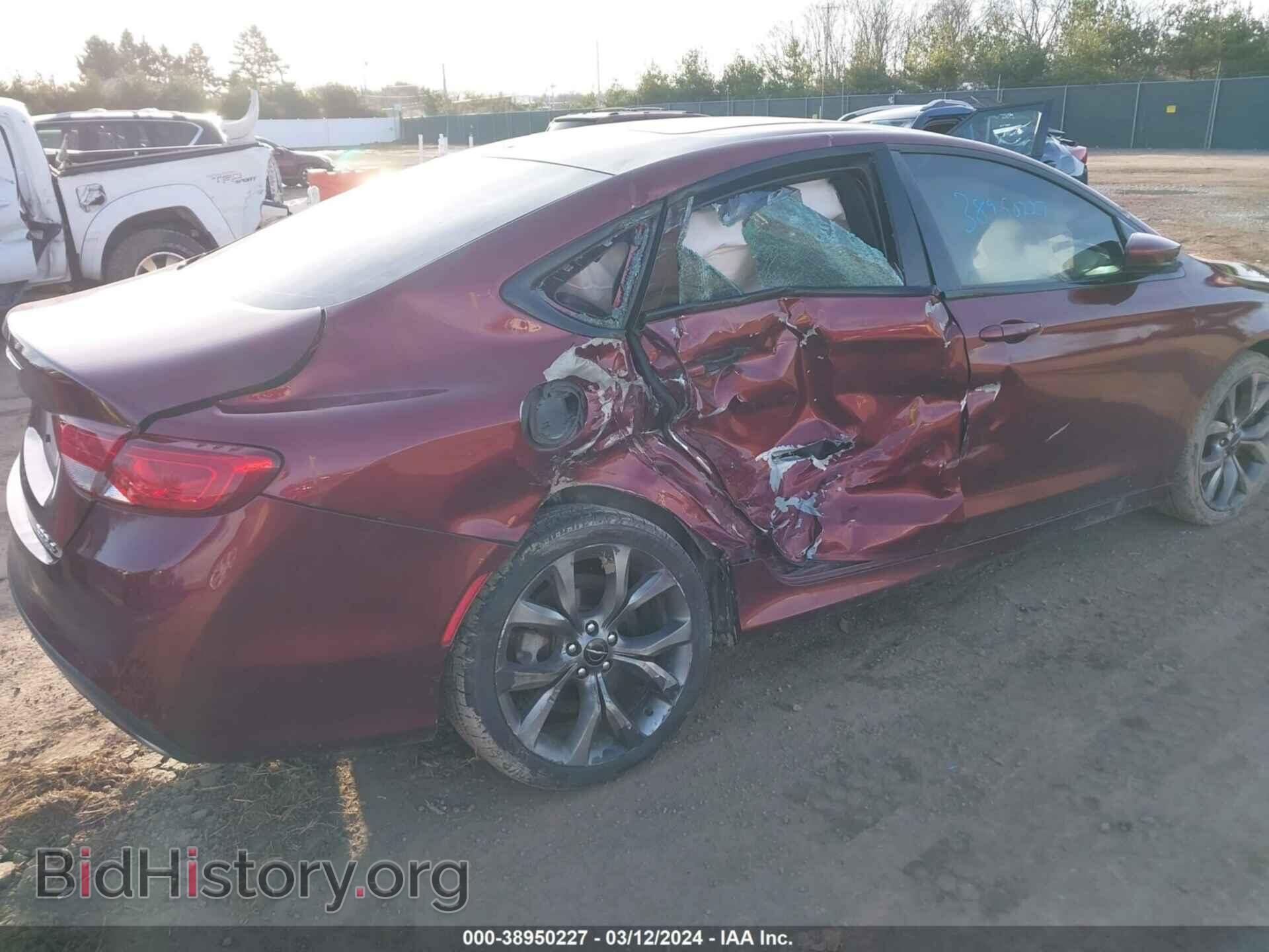 2015 CHRYSLER 200 - VIN: 1C3CCCBB3FN693358 - Фото 6