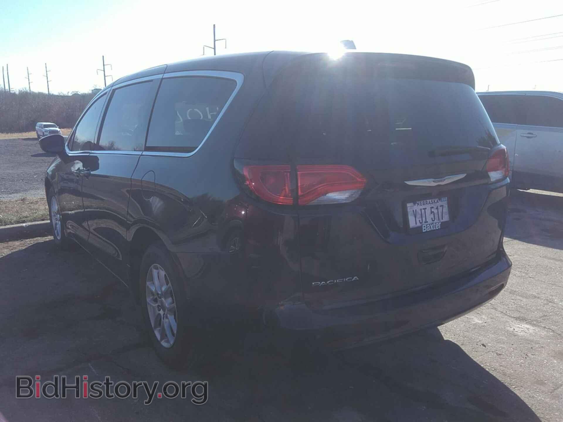 2019 CHRYSLER PACIFICA - VIN: 2C4RC1DG4KR666069 - Фото 2