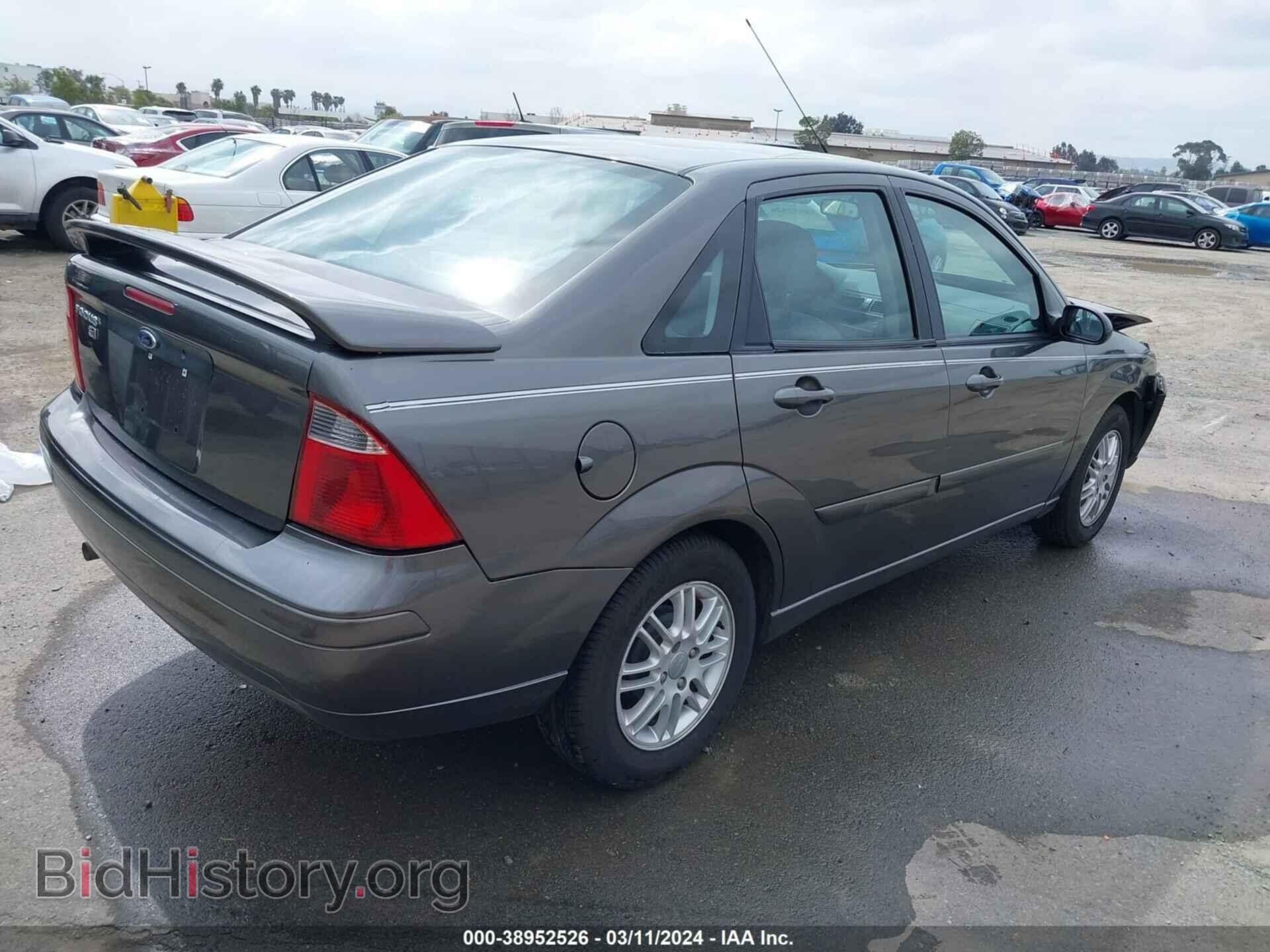 2007 FORD FOCUS - VIN: 1FAFP34N07W123369 - Фото 4