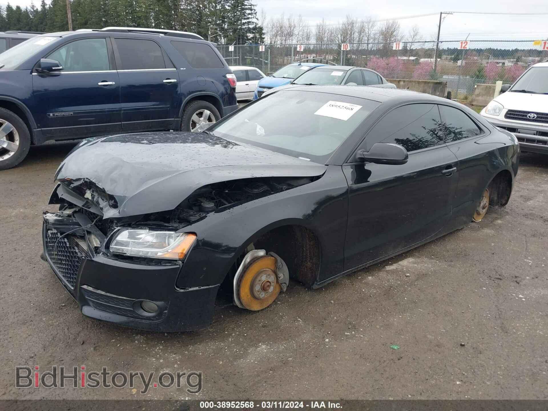 2011 AUDI A5 - VIN: WAULFAFR3BA048335 - Фото 2