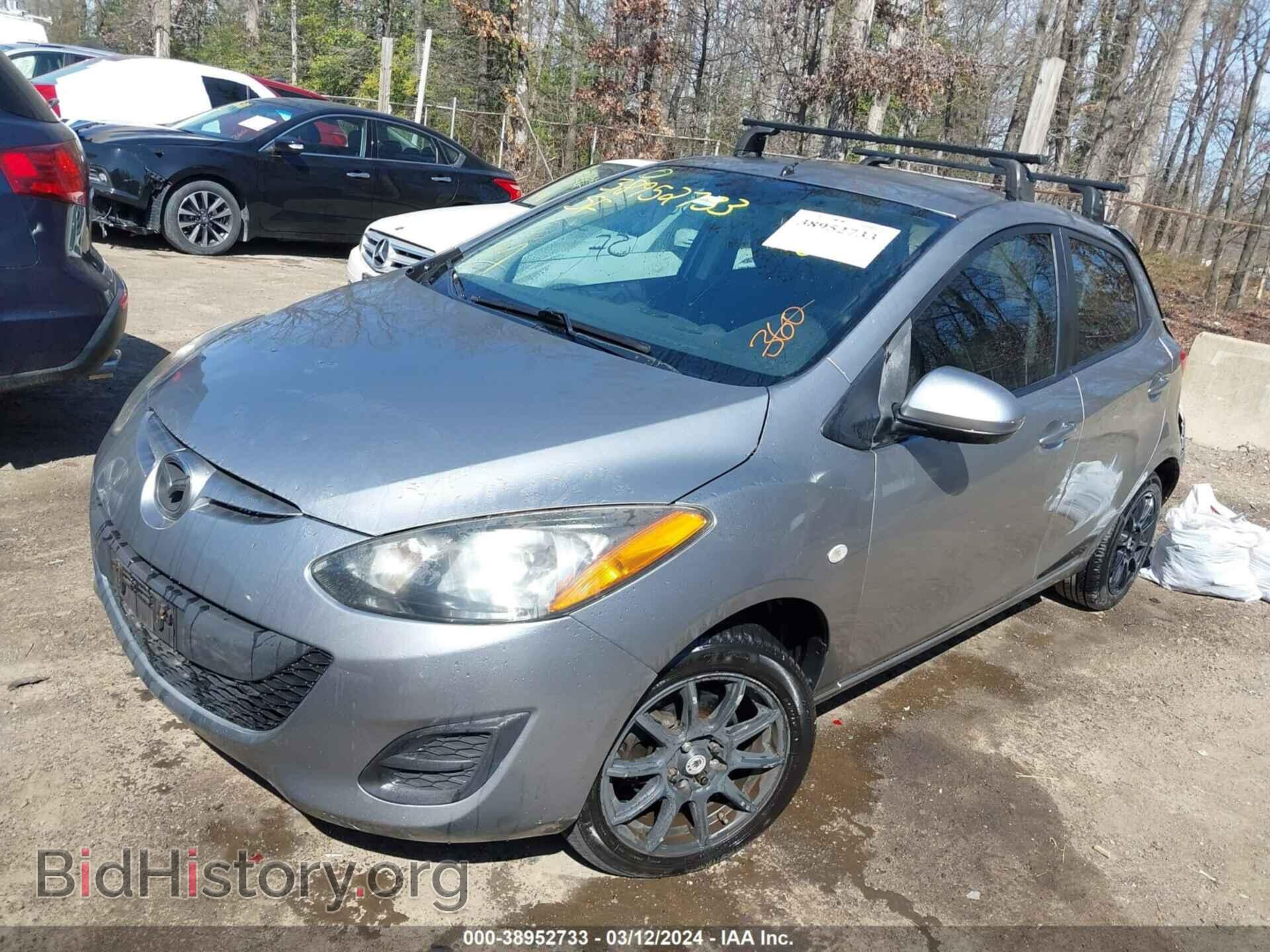 2013 MAZDA MAZDA2 - VIN: JM1DE1KZ7D0153937 - Фото 2