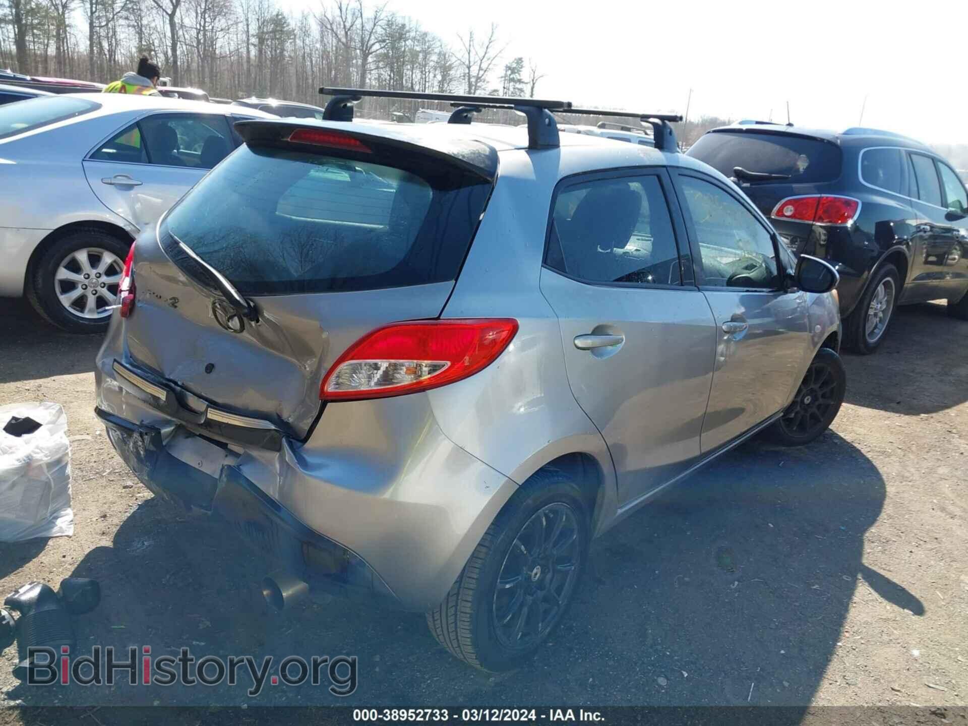 2013 MAZDA MAZDA2 - VIN: JM1DE1KZ7D0153937 - Фото 4