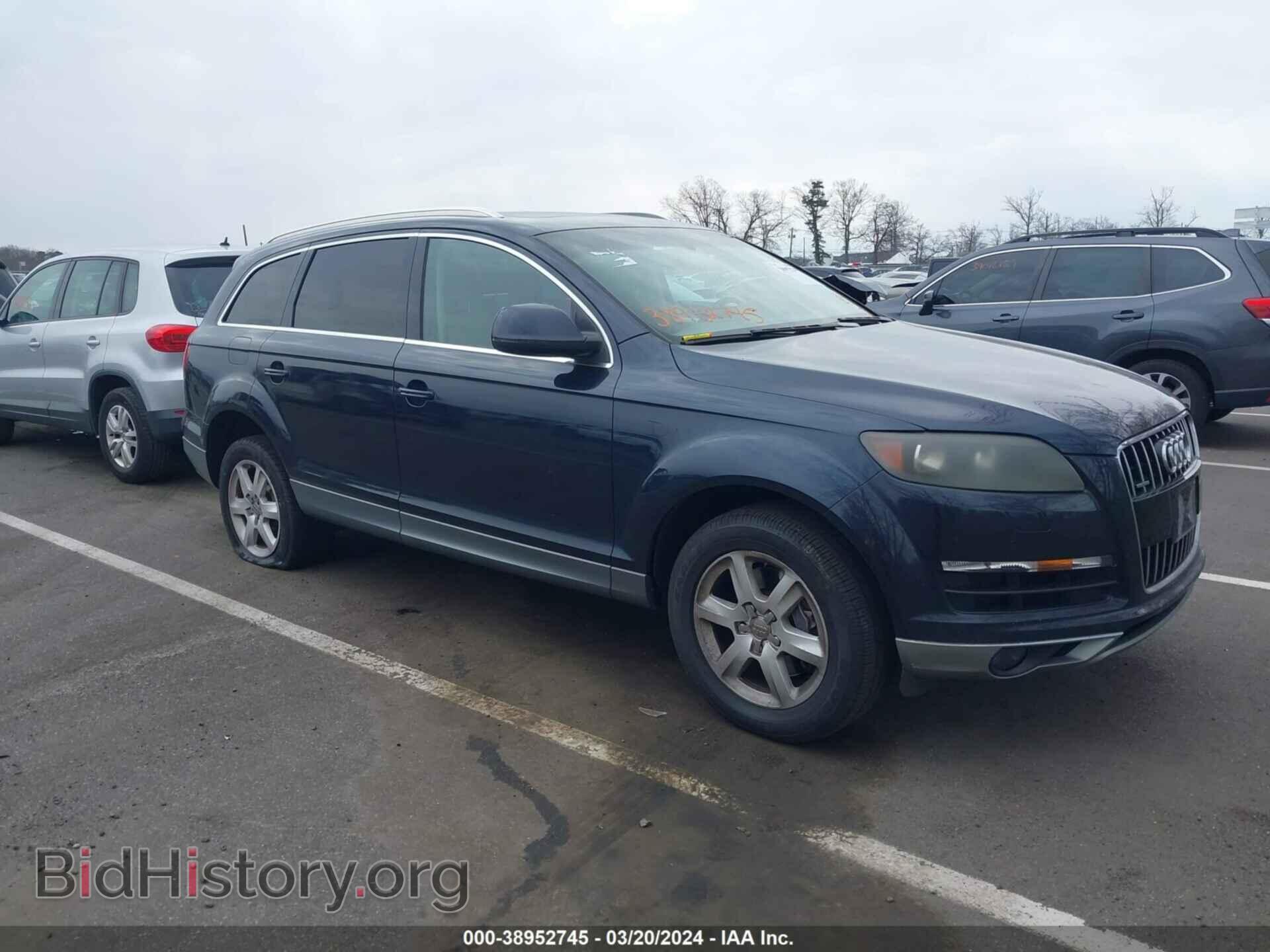 Фотография WA1CGAFE9BD005253 - AUDI Q7 2011