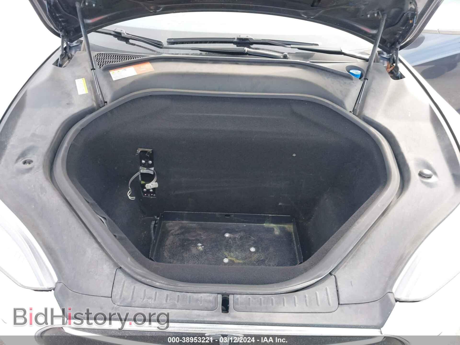 2015 TESLA MODEL S - VIN: 5YJSA1H48FF084775 - Фото 10