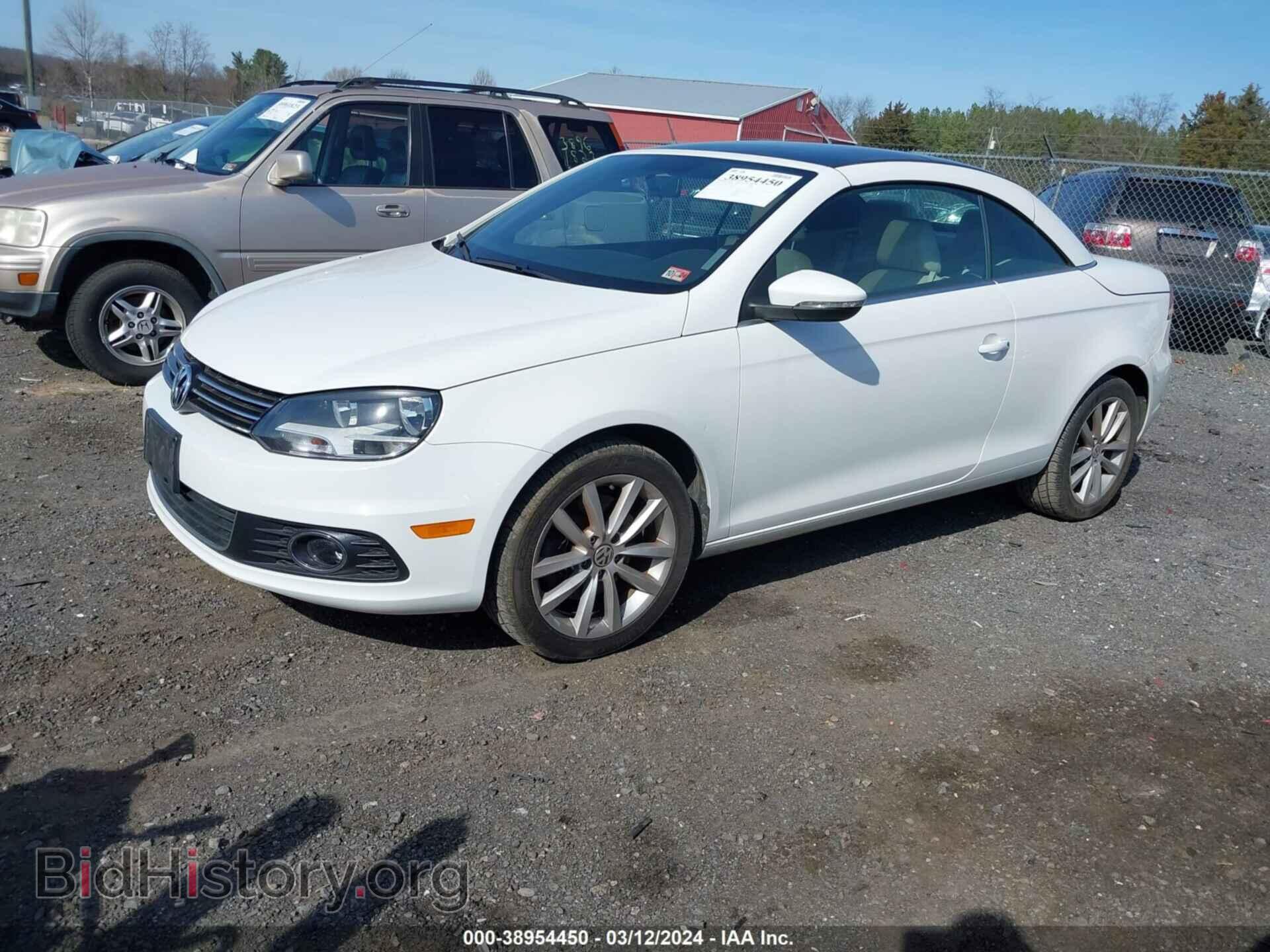 2014 VOLKSWAGEN EOS - VIN: WVWBW8AH9EV002334 - Фото 2