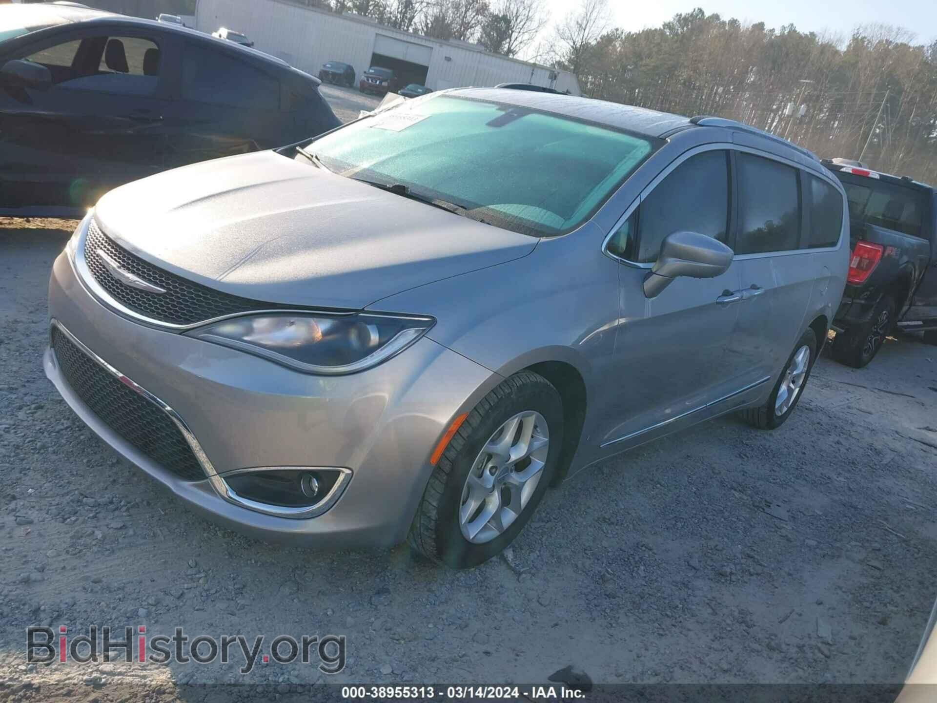 2017 CHRYSLER PACIFICA - VIN: 2C4RC1EG3HR542396 - Photo 2