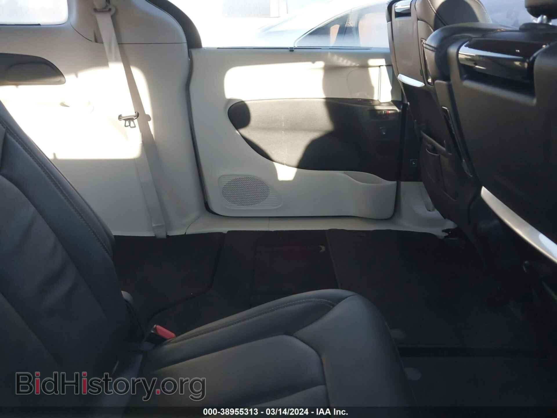 2017 CHRYSLER PACIFICA - VIN: 2C4RC1EG3HR542396 - Photo 8
