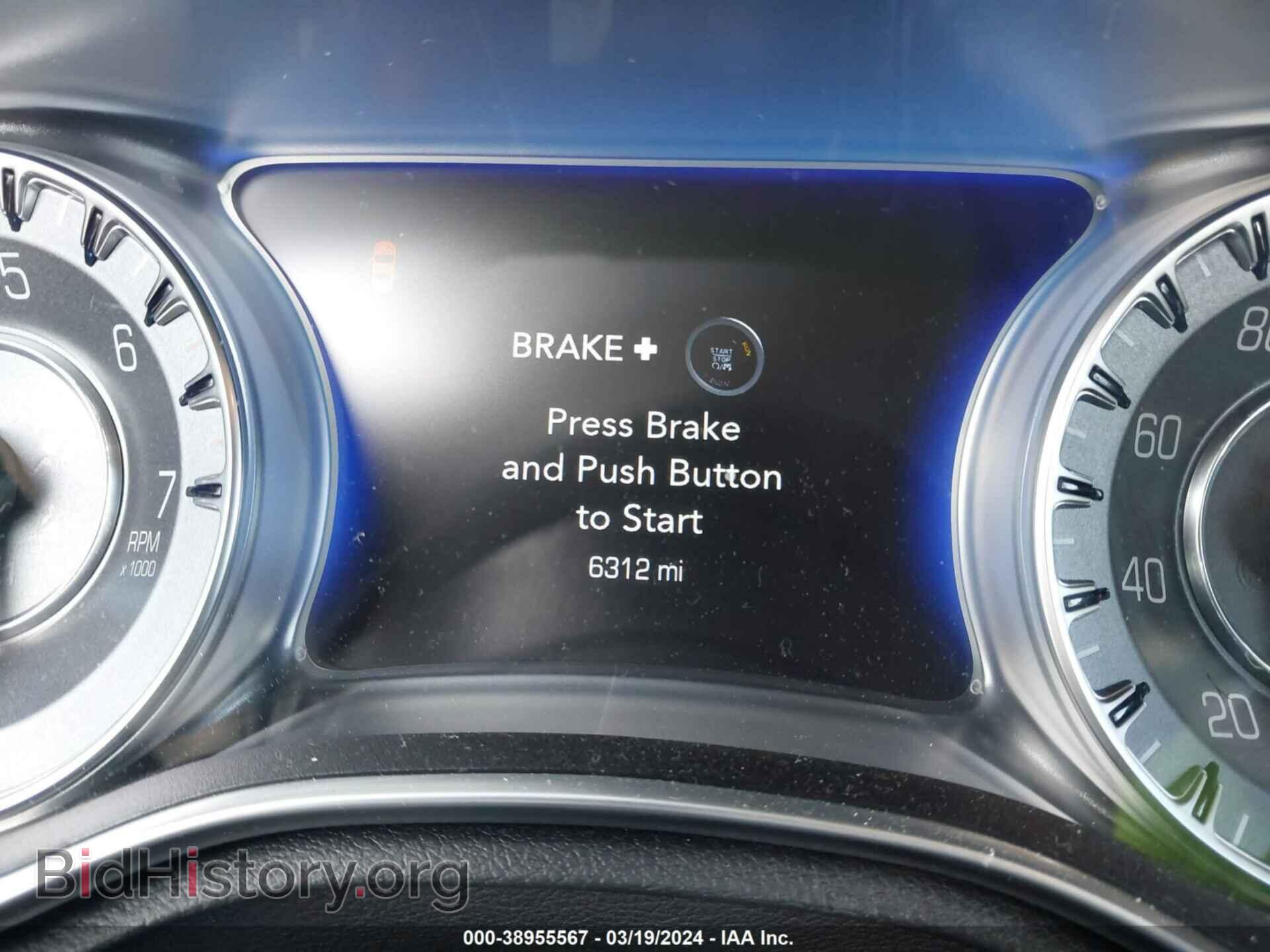 2023 CHRYSLER 300 - VIN: 2C3CCAAG4PH628367 - Фото 7