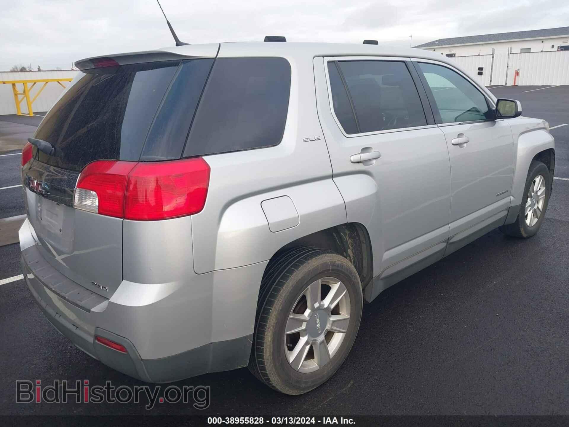 2010 GMC TERRAIN - VIN: 2CTFLCEW1A6402803 - Photo 4