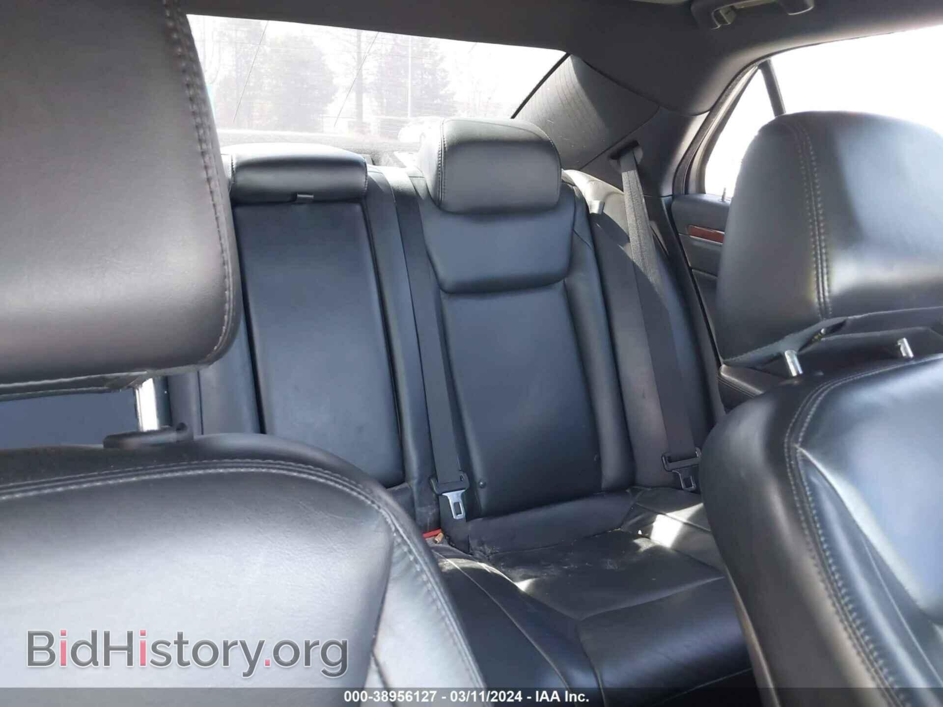 2013 CHRYSLER 300 - VIN: 2C3CCAAG9DH572812 - Фото 8