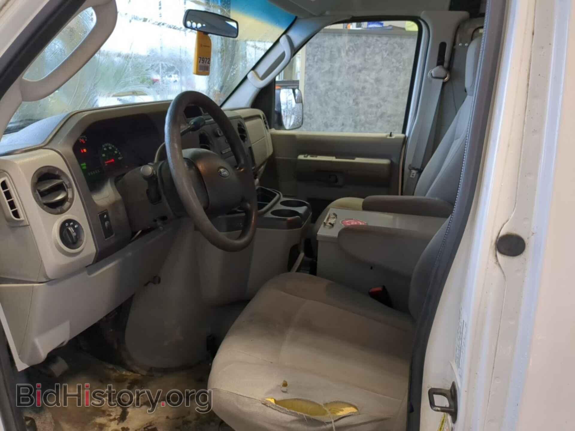 2011 FORD E-250 - VIN: 1FTNE2ELXBDA18524 - Photo 4