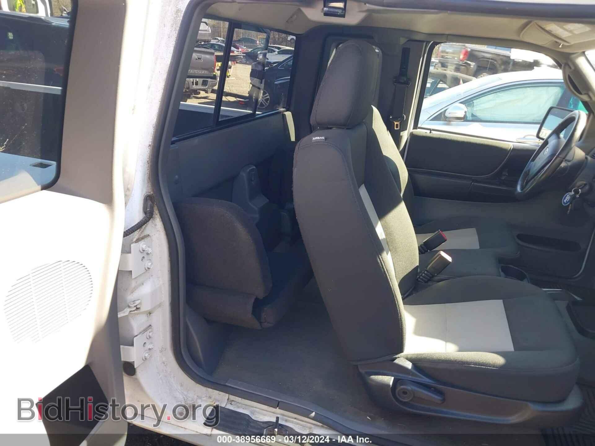 2011 FORD RANGER - VIN: 1FTLR4FE2BPA84961 - Фото 8