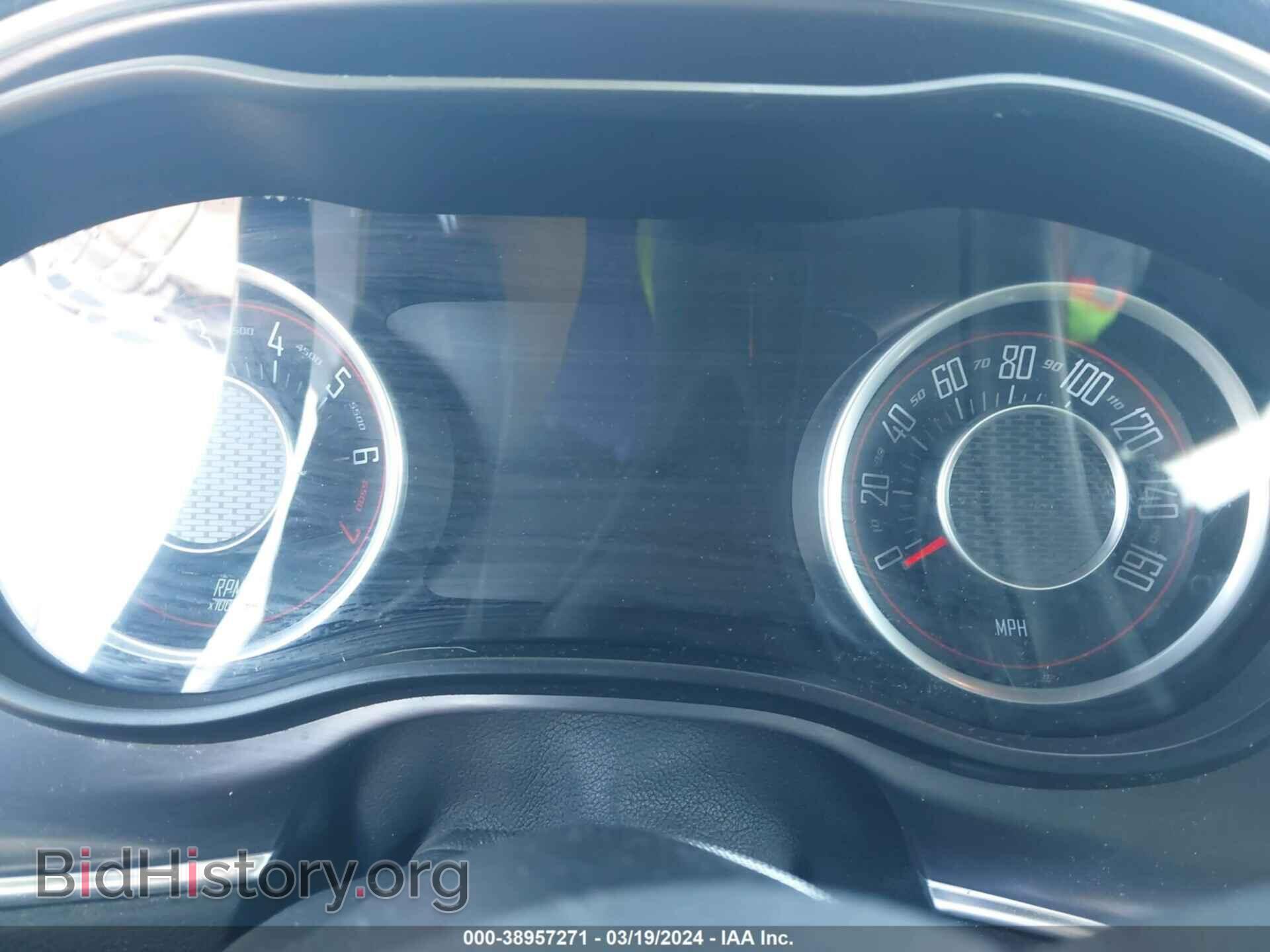 2016 DODGE CHALLENGER - VIN: 2C3CDZAG6GH119392 - Фото 7
