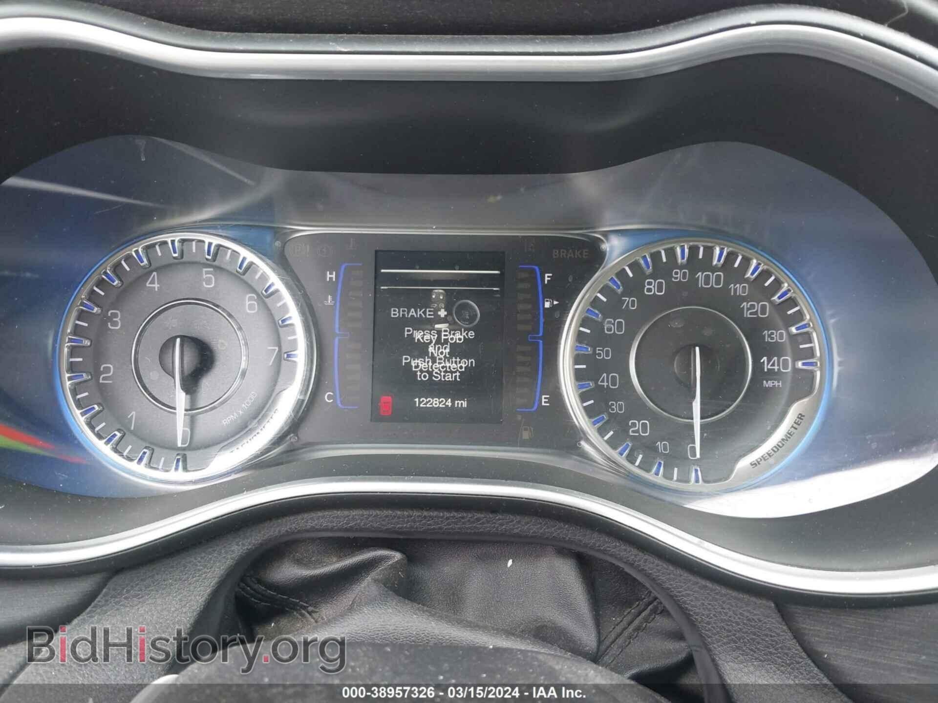 2016 CHRYSLER 200 - VIN: 1C3CCCAB1GN146656 - Фото 7