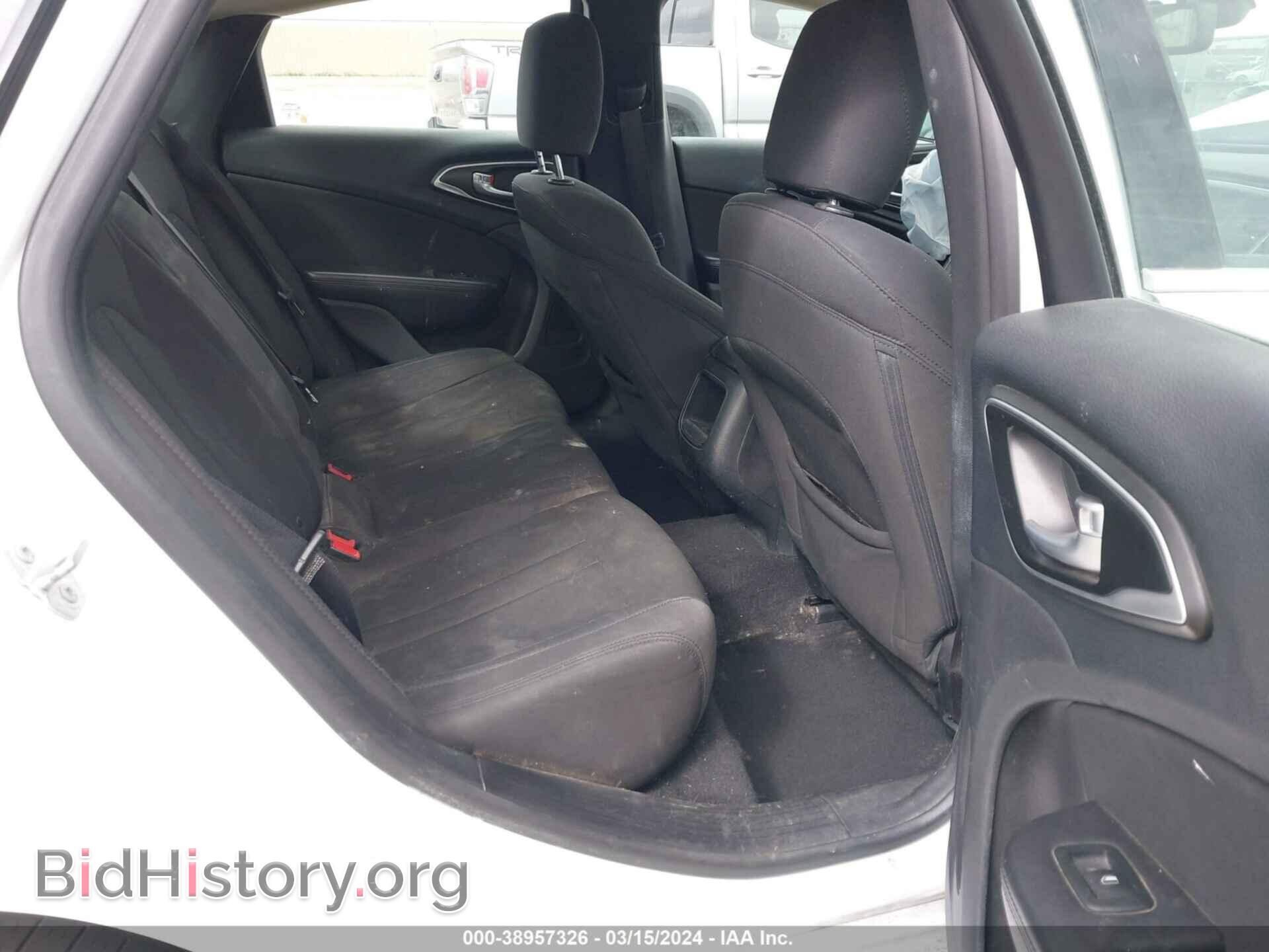2016 CHRYSLER 200 - VIN: 1C3CCCAB1GN146656 - Фото 8