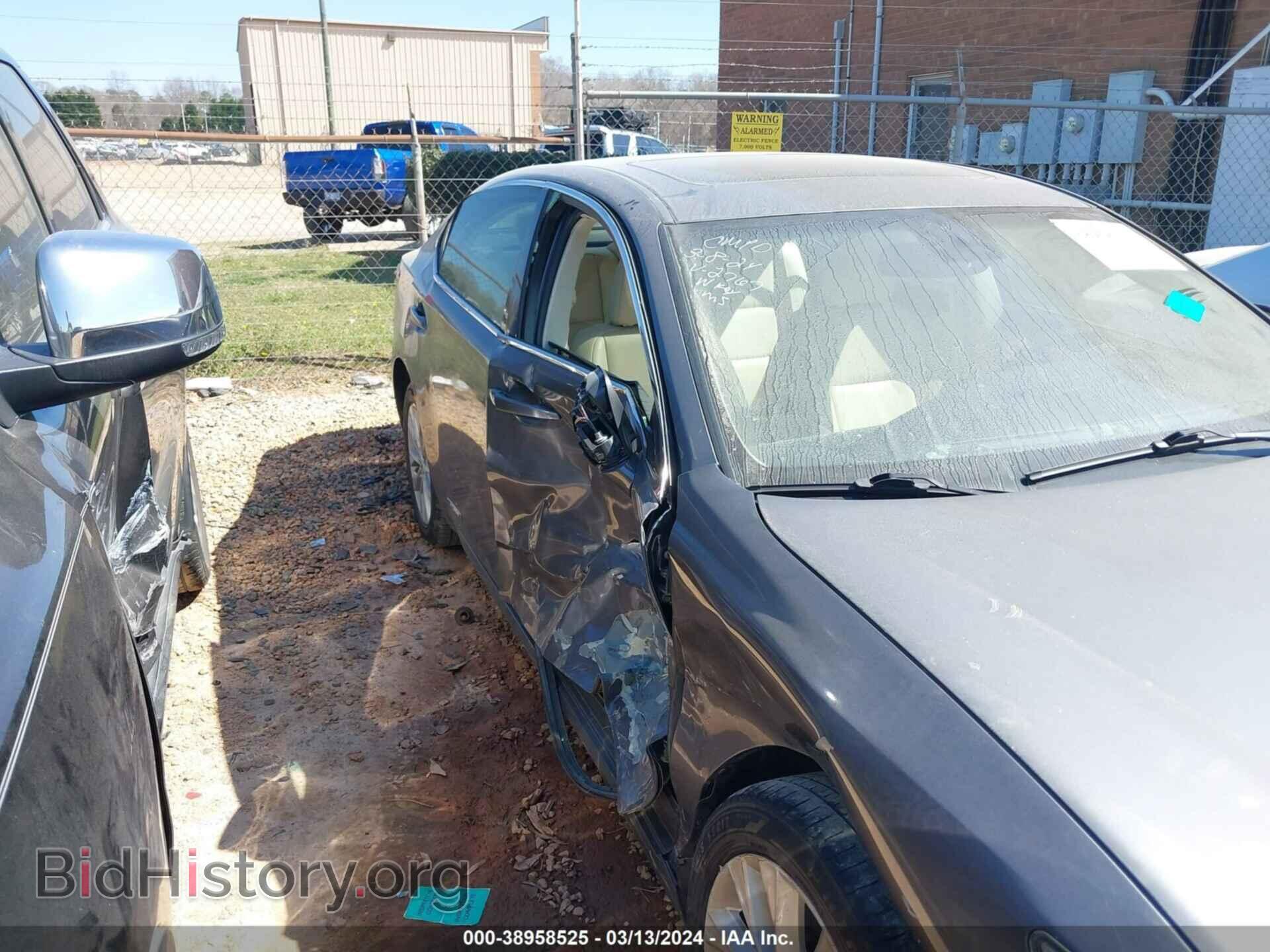 2013 LEXUS ES 300H - VIN: JTHBW1GG1D2002767 - Фото 6