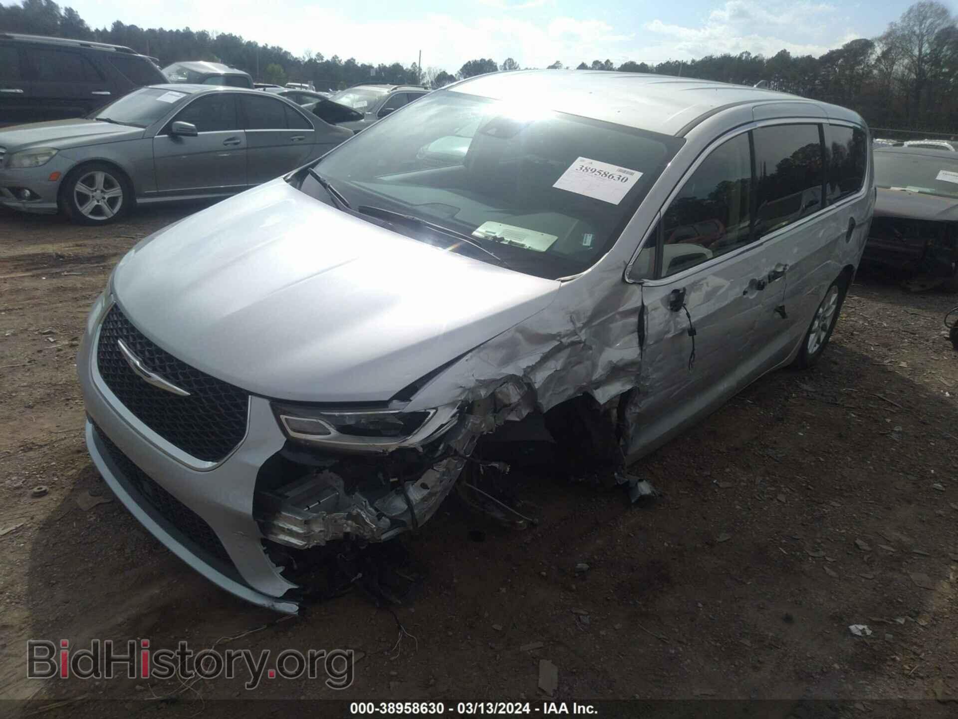 2023 CHRYSLER PACIFICA - VIN: 2C4RC1BG2PR520974 - Photo 2