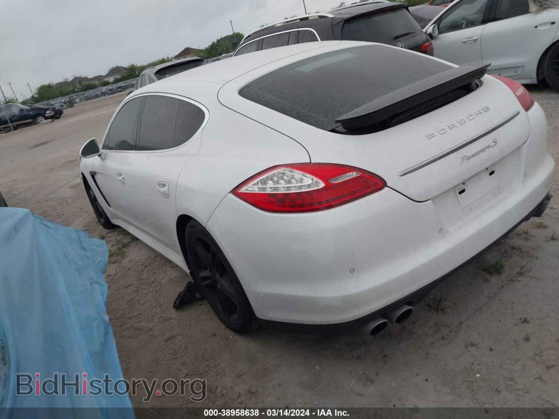 2011 PORSCHE PANAMERA - VIN: WP0AB2A74BL060399 - Фото 3