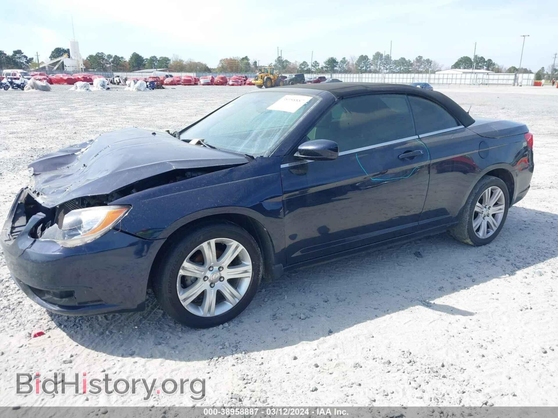 2012 CHRYSLER 200 - VIN: 1C3BCBEB2CN143114 - Фото 2