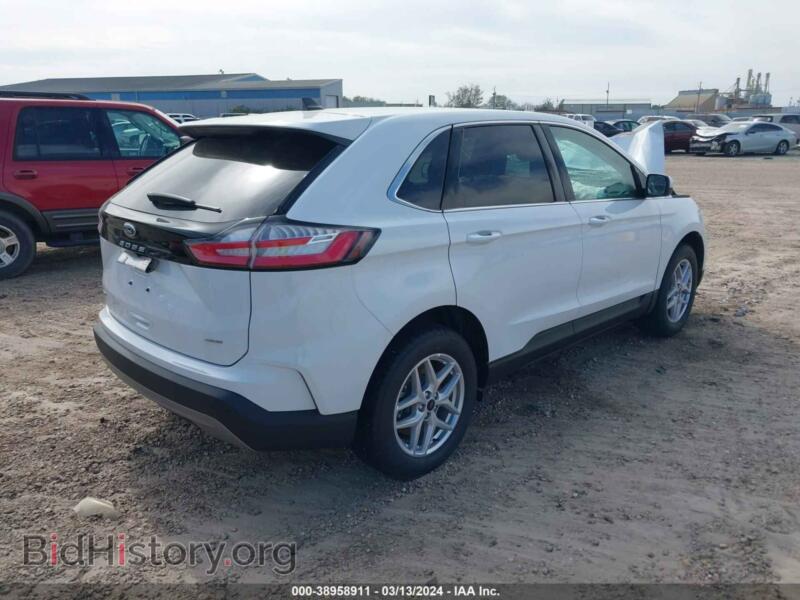 2024 Ford EDGE (VIN 2FMPK4J93RBA67227) — photo 4 of 17