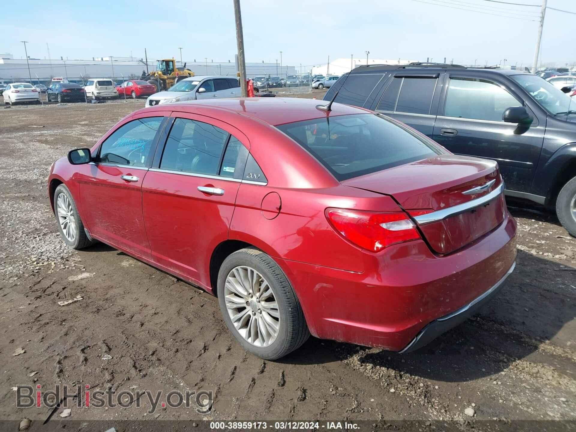 2011 CHRYSLER 200 - VIN: 1C3BC2FG2BN503992 - Фото 3
