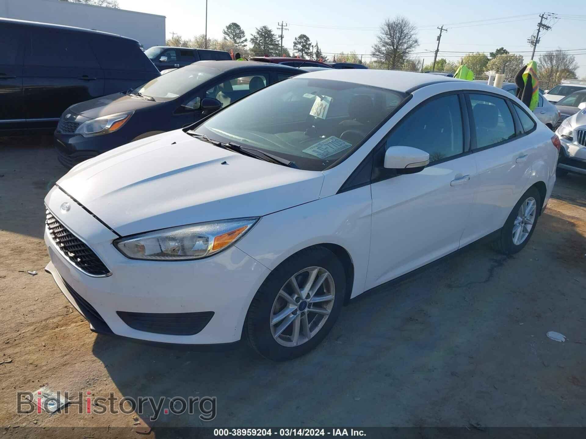 2017 FORD FOCUS - VIN: 1FADP3F27HL241478 - Фото 2