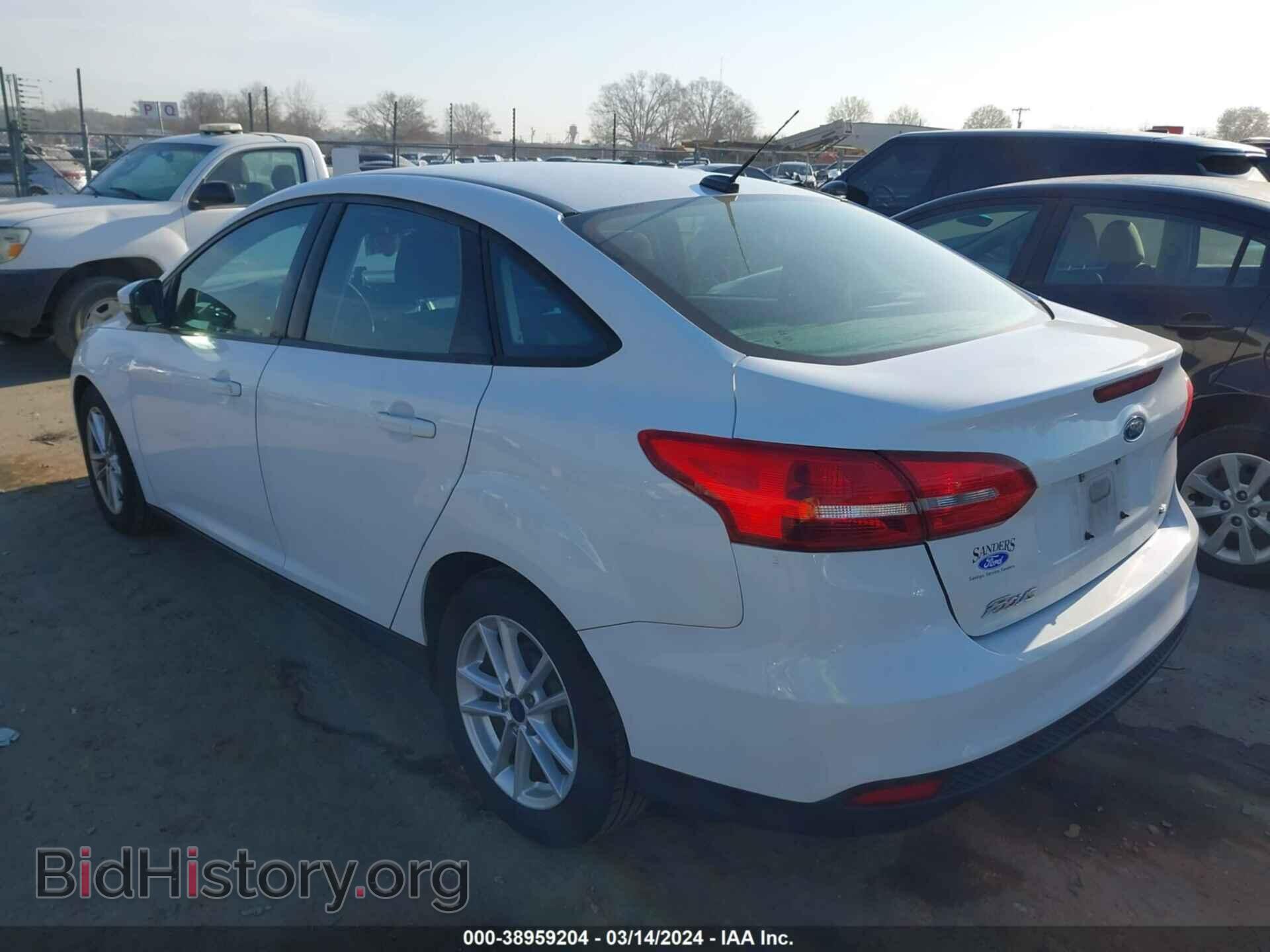 2017 FORD FOCUS - VIN: 1FADP3F27HL241478 - Фото 3