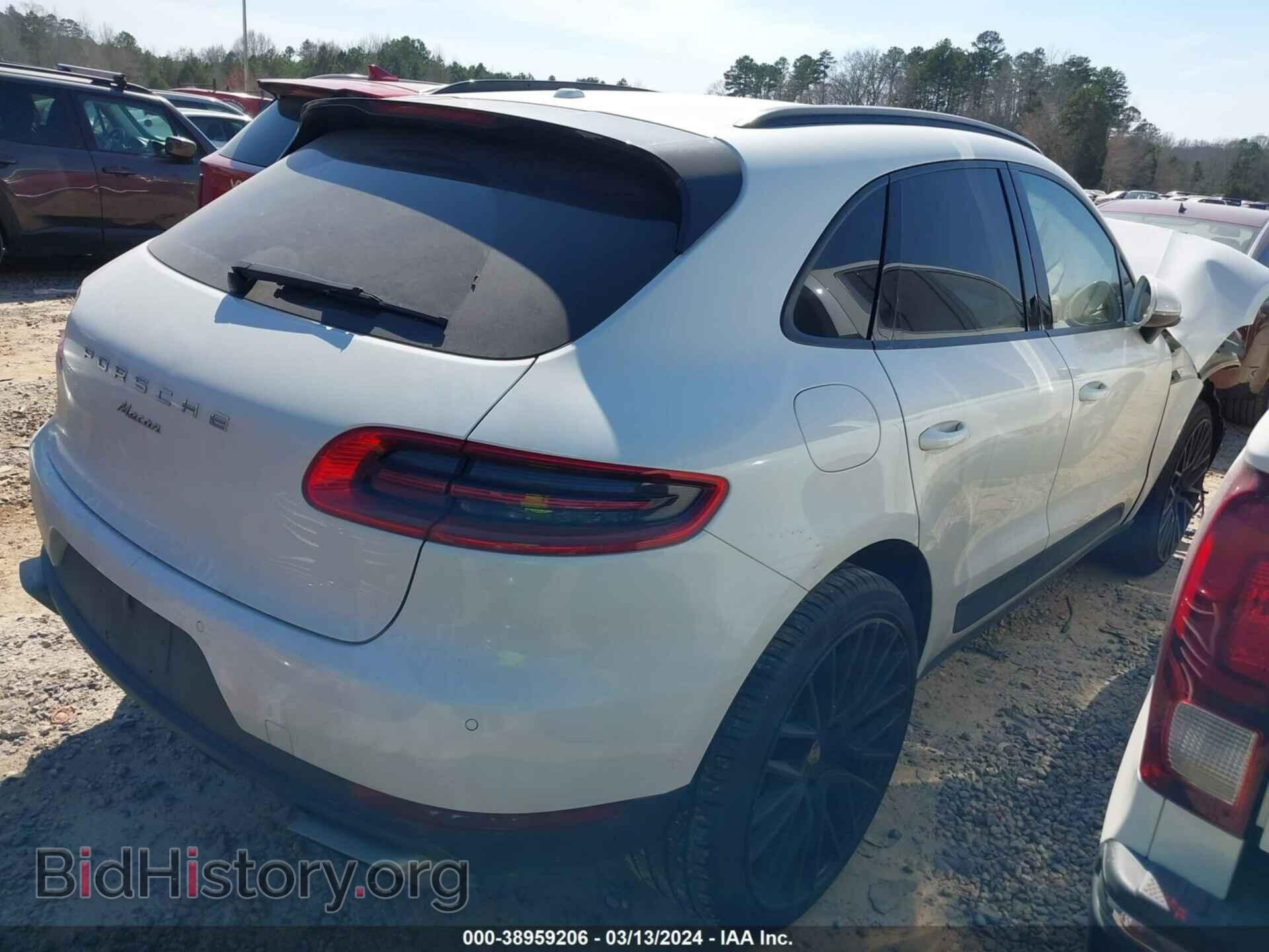 2017 PORSCHE MACAN - VIN: WP1AA2A57HLB01827 - Photo 4