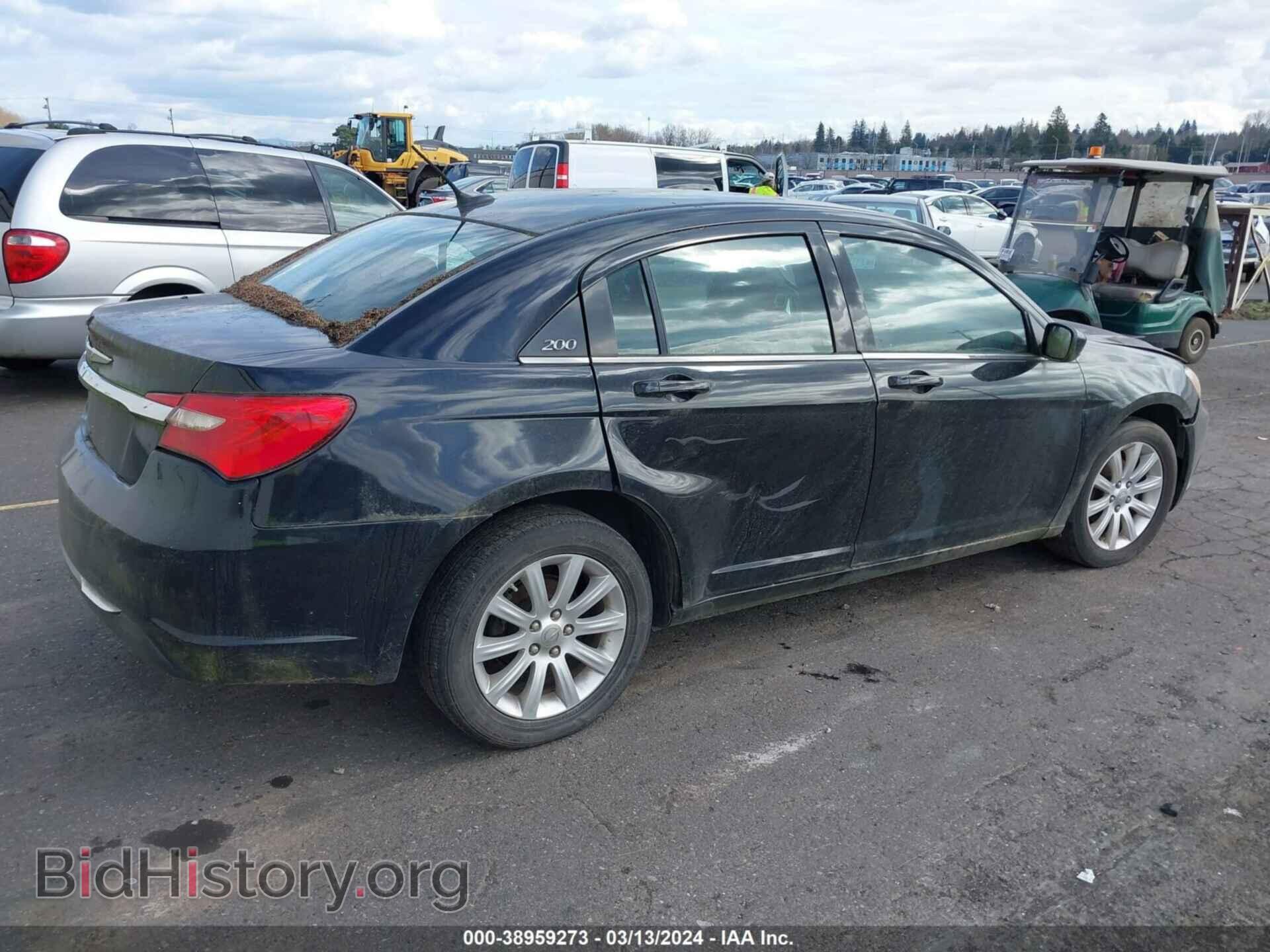 2013 CHRYSLER 200 - VIN: 1C3CCBBB4DN764431 - Фото 4