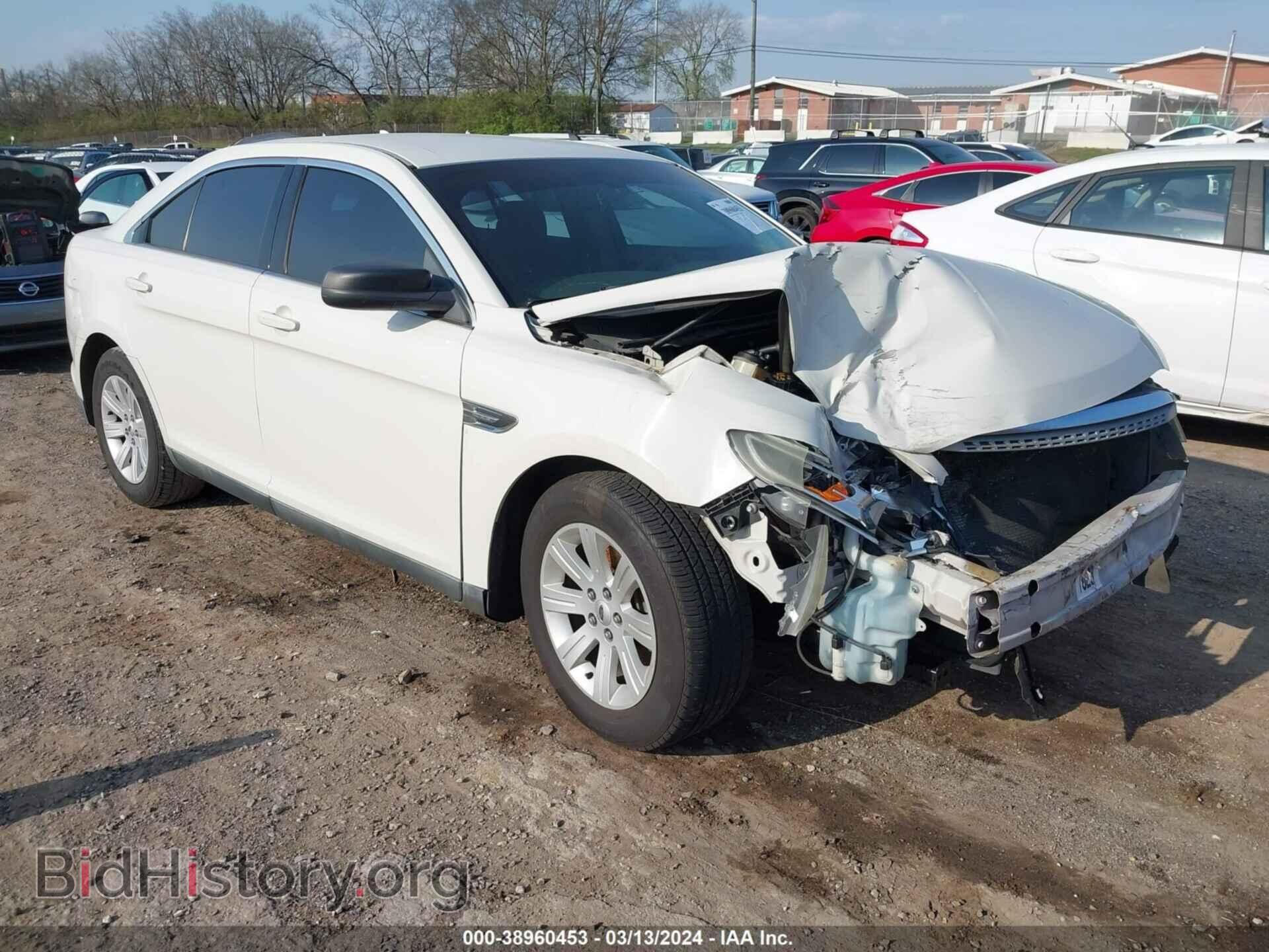 Photo 1FAHP2DW5BG127402 - FORD TAURUS 2011