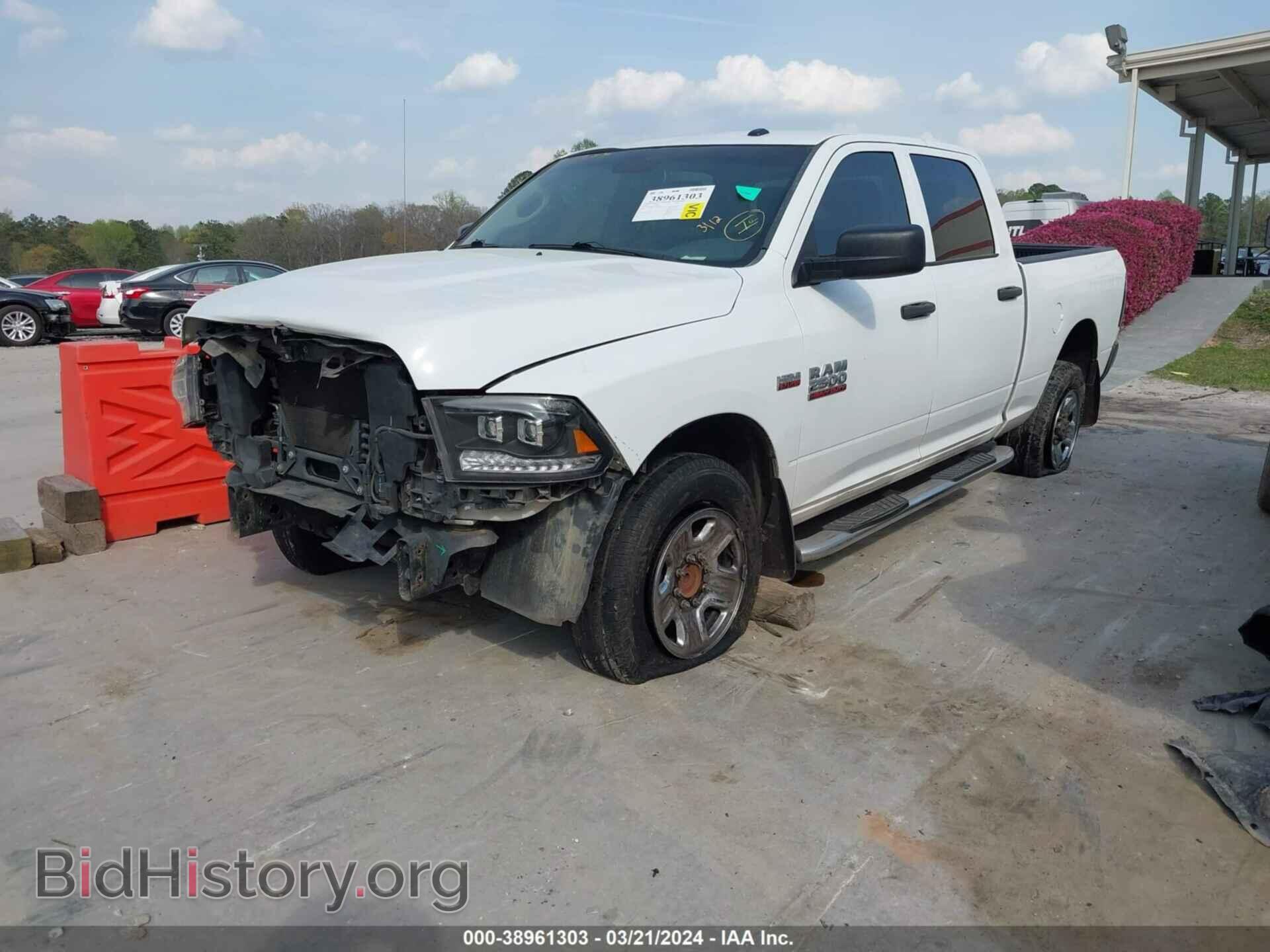 2015 RAM 2500 - VIN: 3C6TR4CT4FG638327 - Фото 2