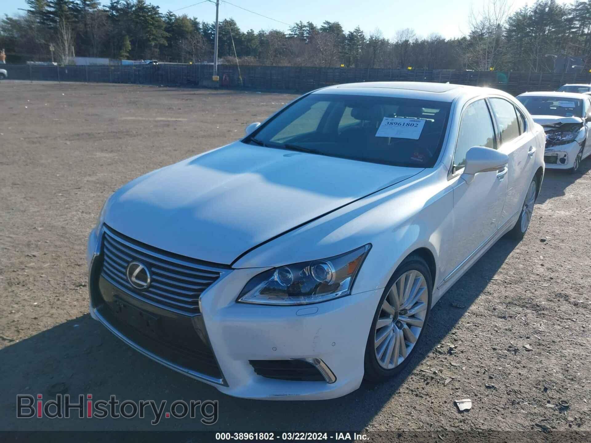 2017 LEXUS LS 460 - VIN: JTHCL5EF9H5029329 - Фото 2