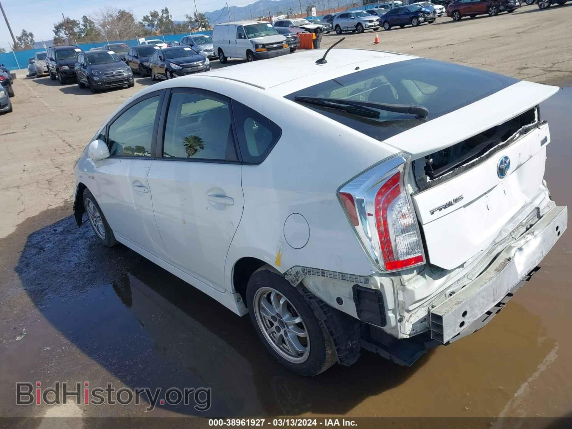 2015 TOYOTA PRIUS - VIN: JTDKN3DU2F1937587 - Фото 3