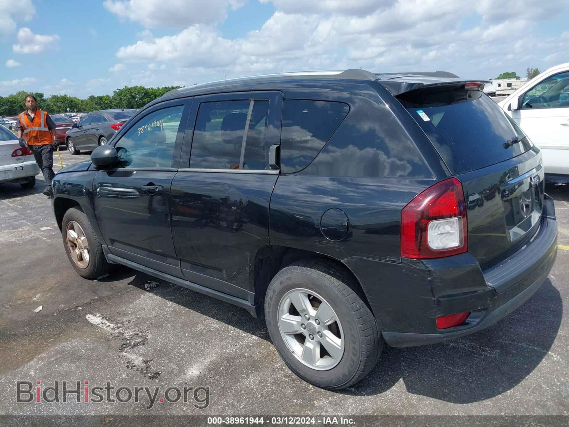 2014 JEEP COMPASS - VIN: 1C4NJCBA7ED555683 - Фото 3